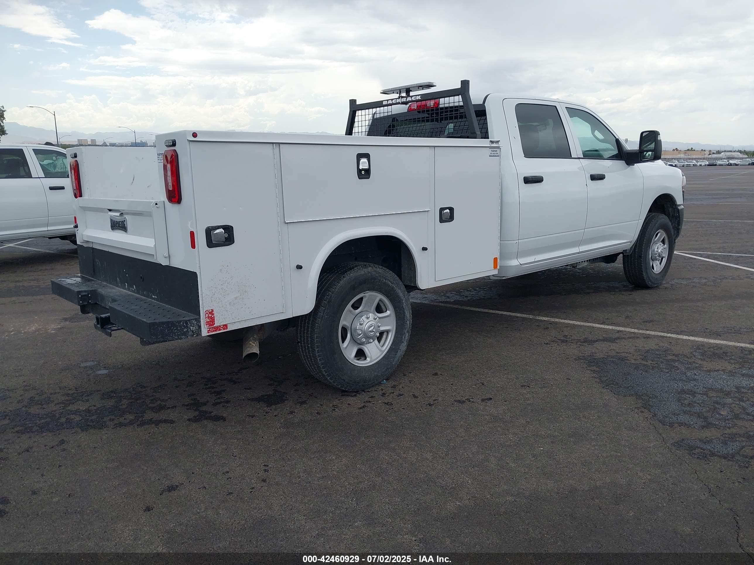 RAM 3500 image 4
