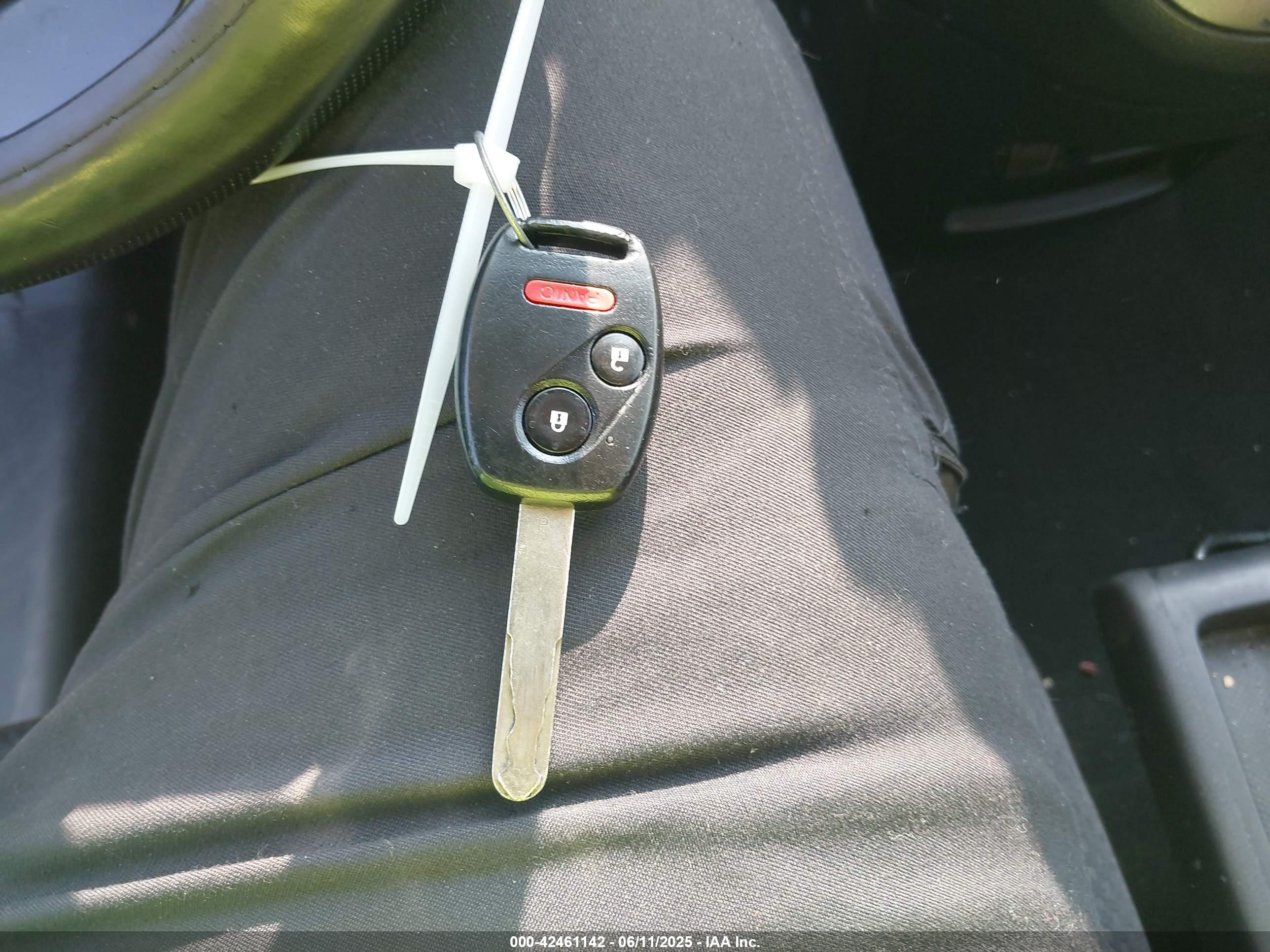 HONDA CR-V image 11