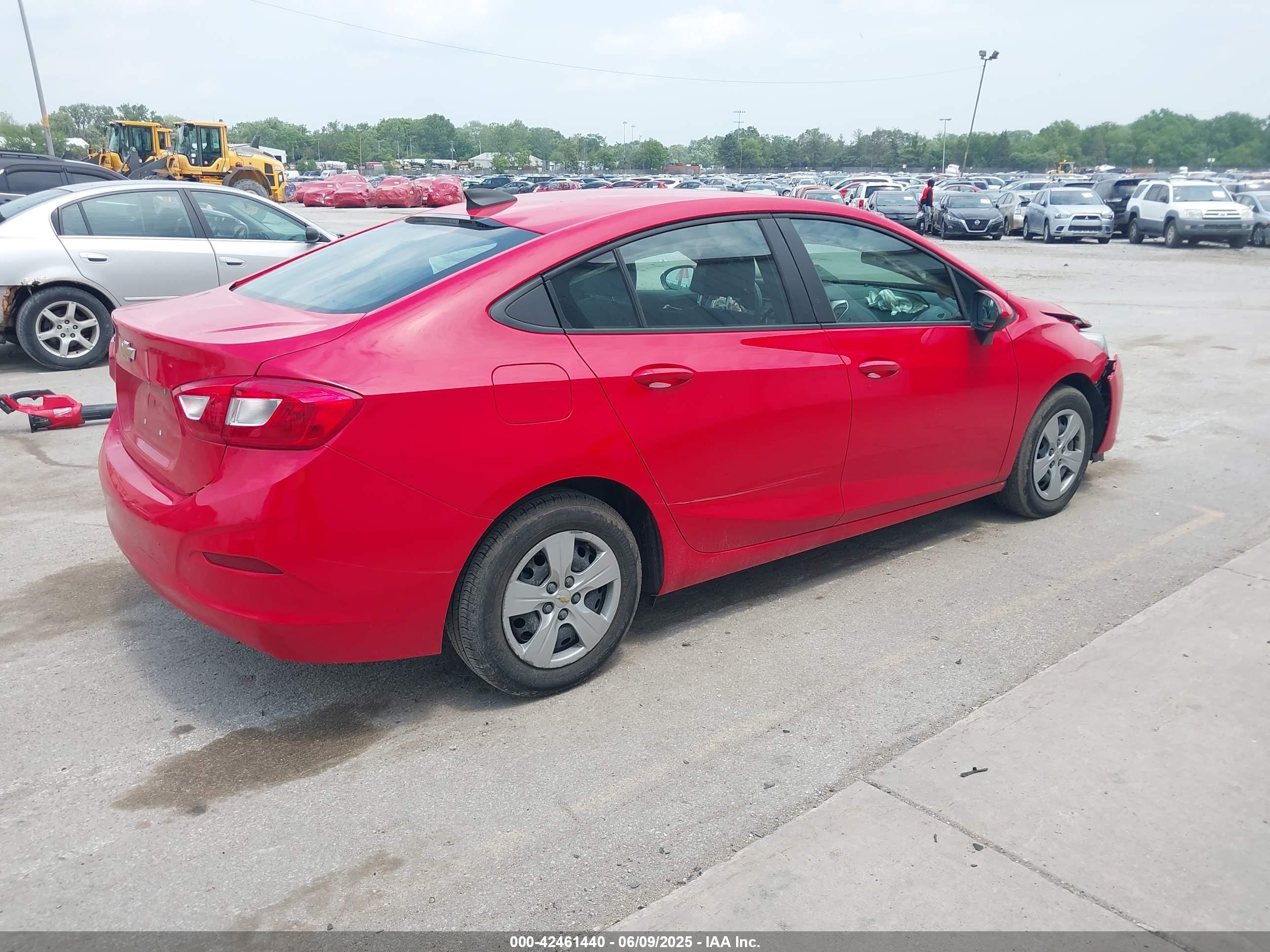 CHEVROLET CRUZE image 4