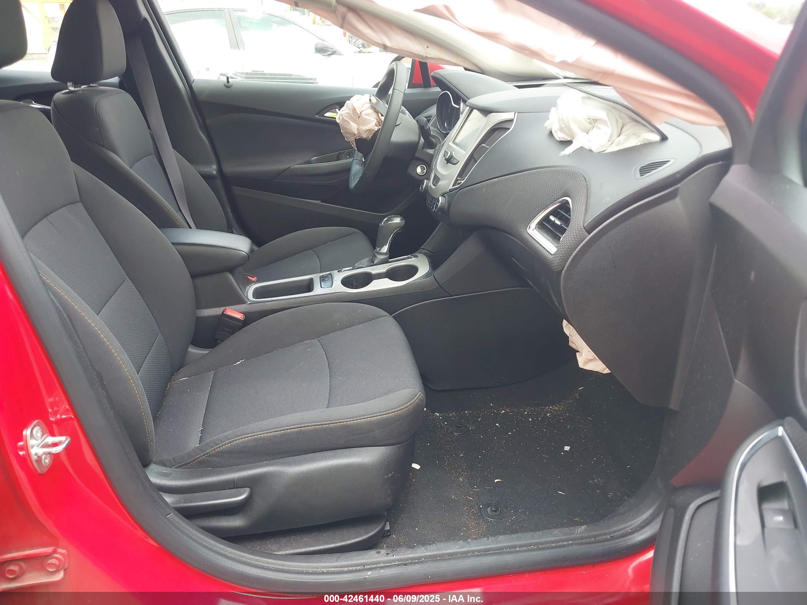 CHEVROLET CRUZE image 5