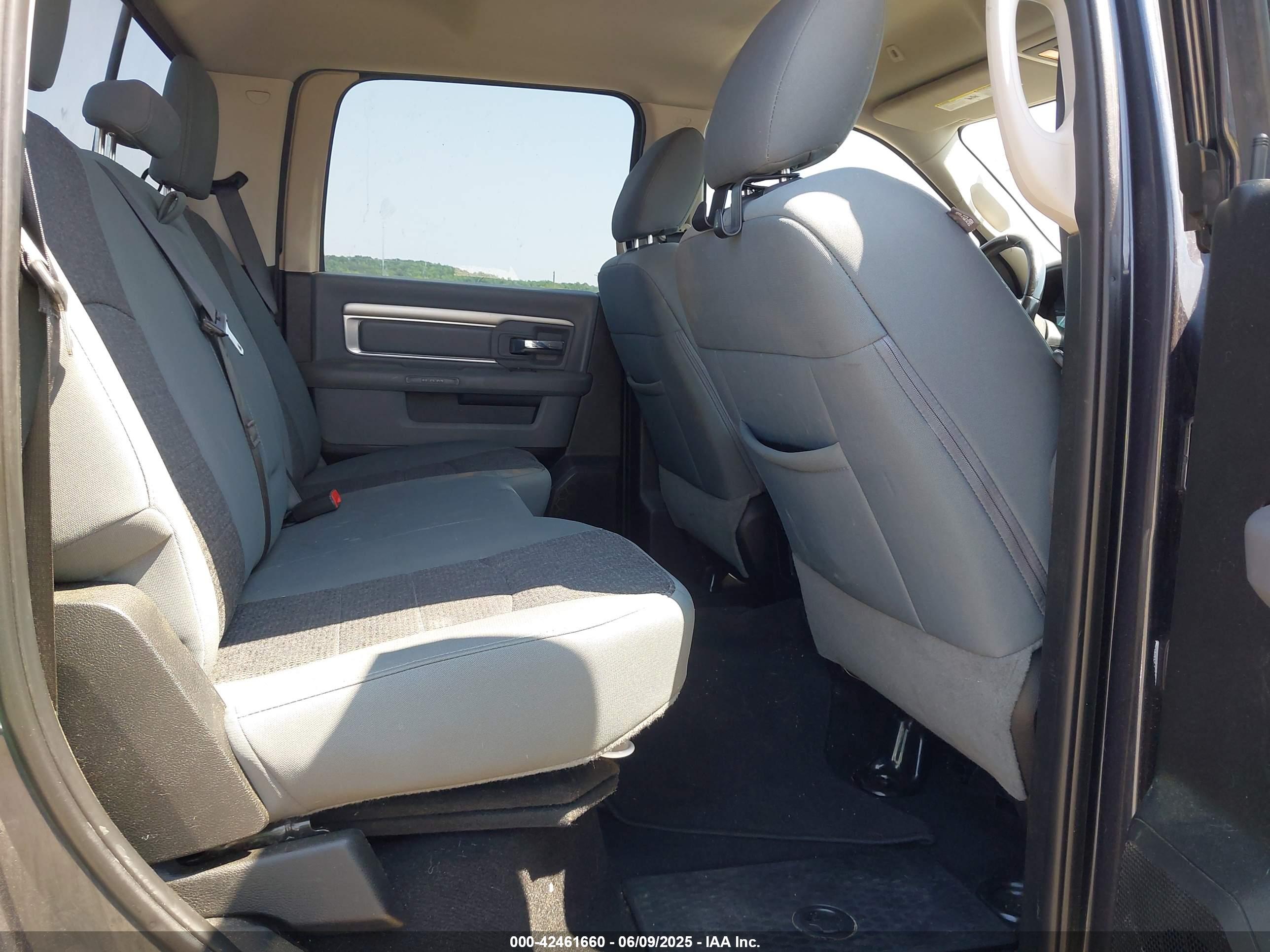 RAM 1500 image 8