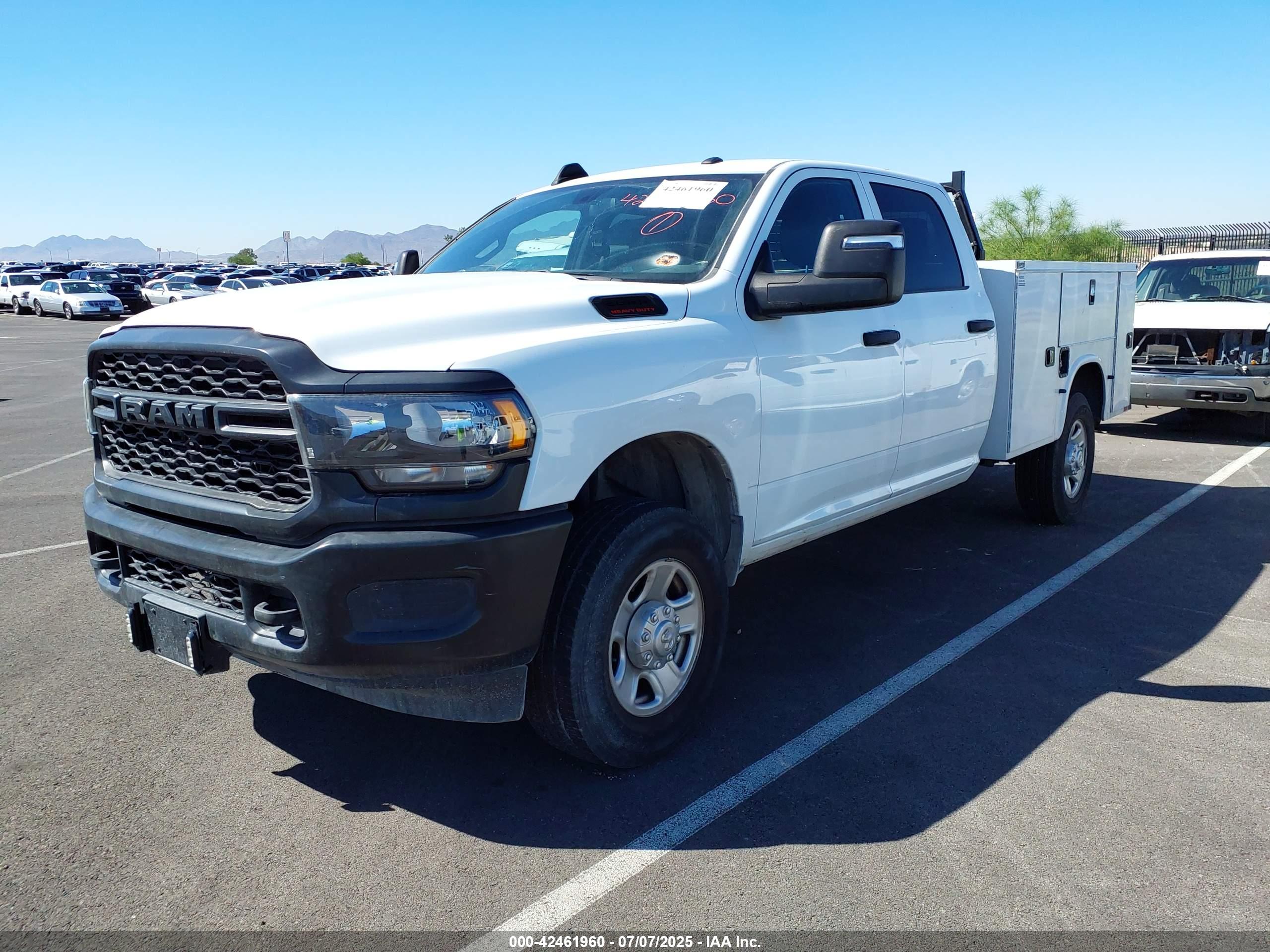 RAM 3500 image 2