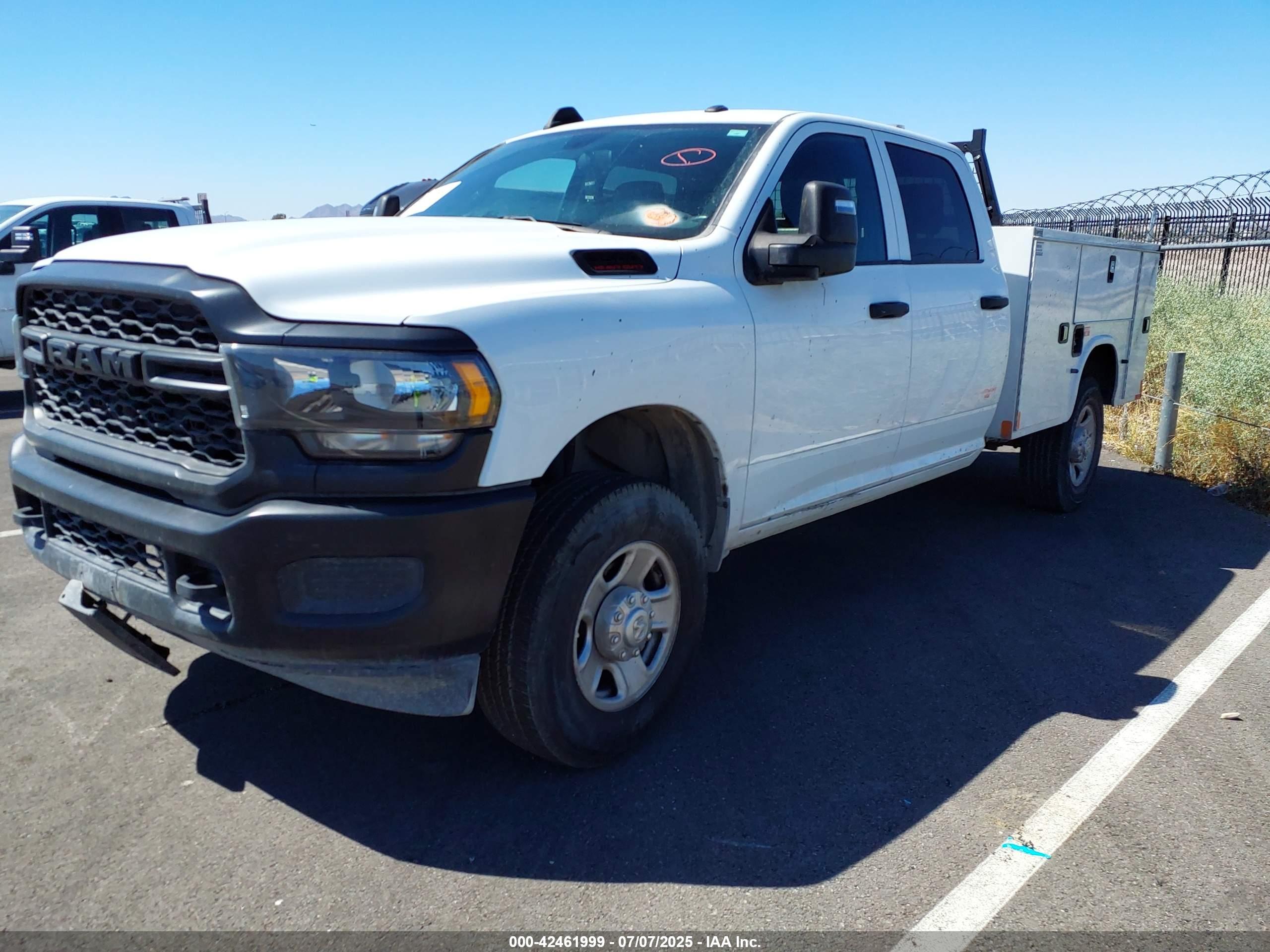 RAM 3500 image 2