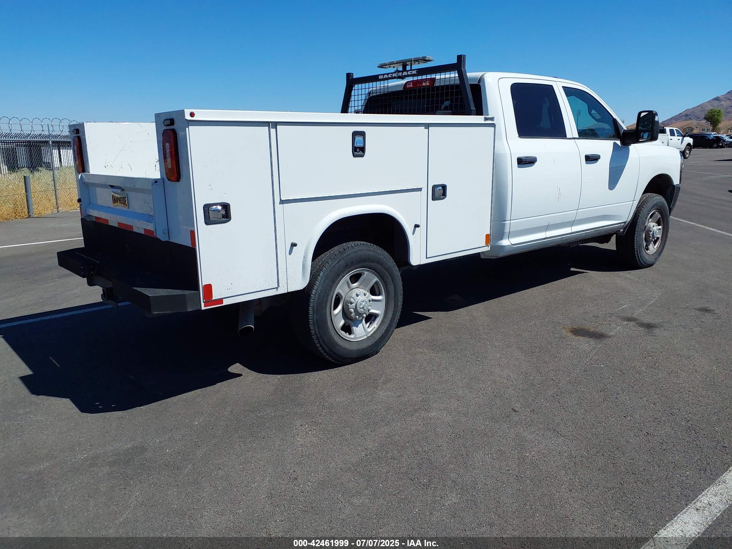 RAM 3500 image 4