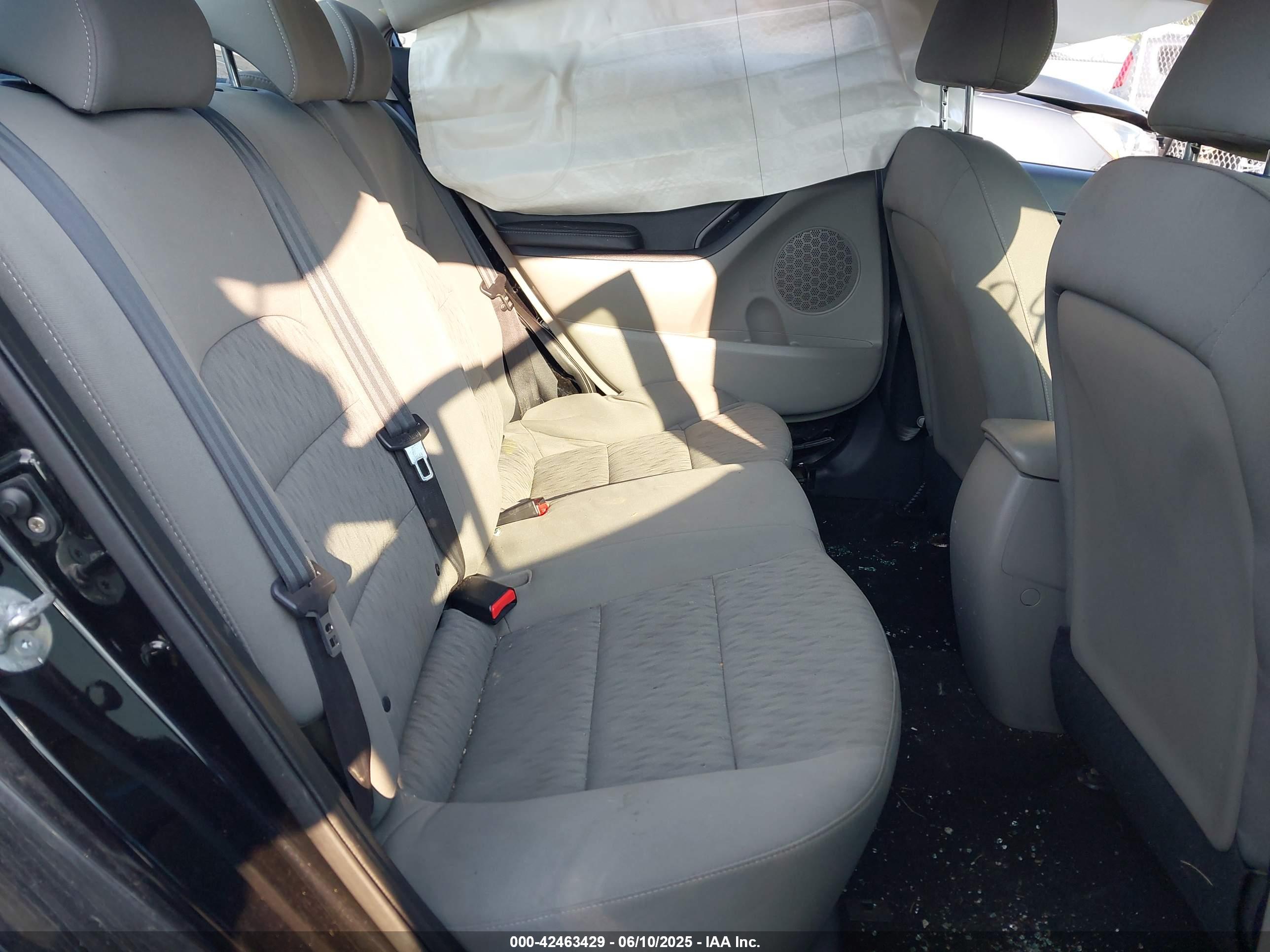 KIA FORTE image 8