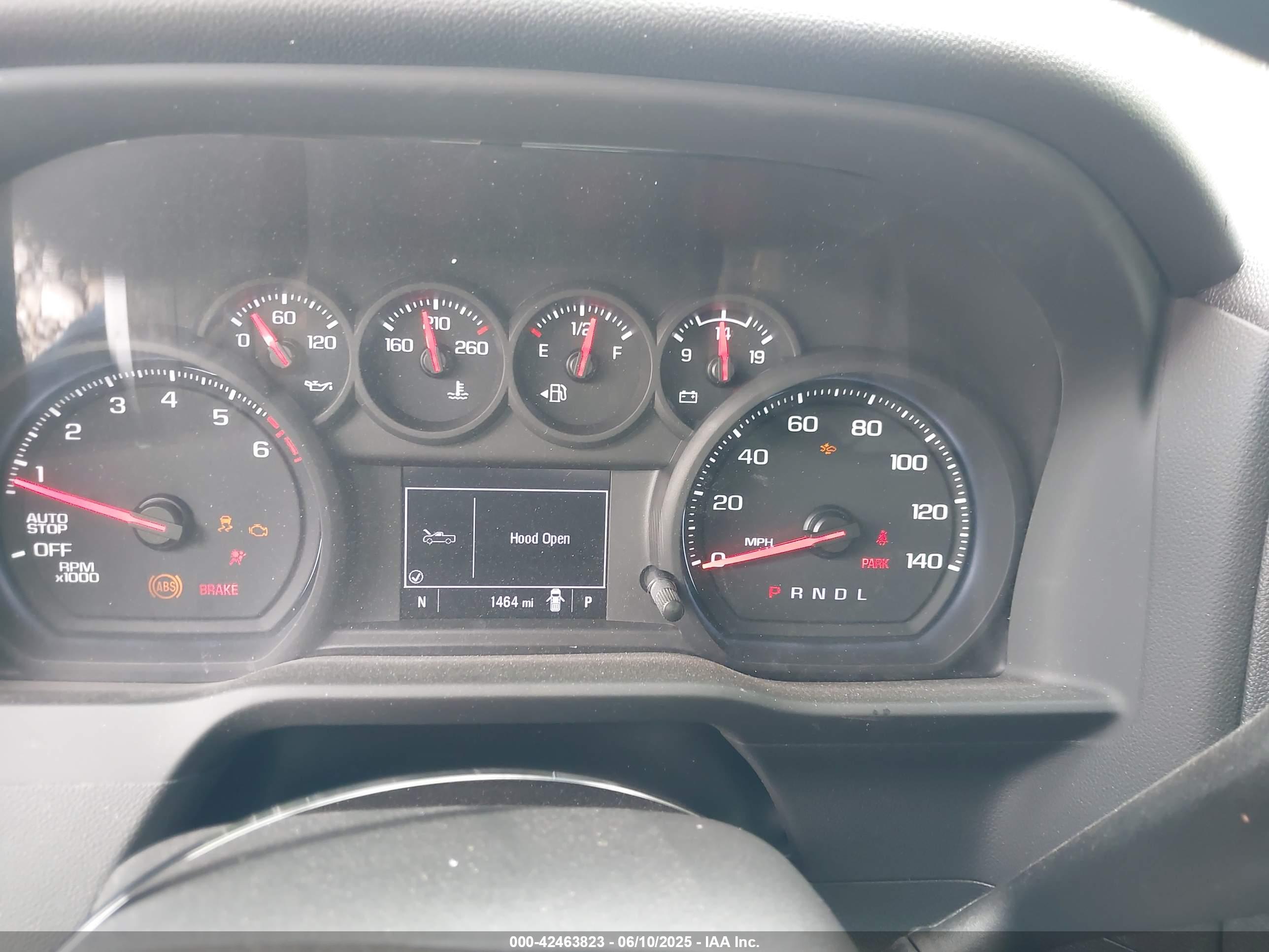 CHEVROLET SILVERADO image 7