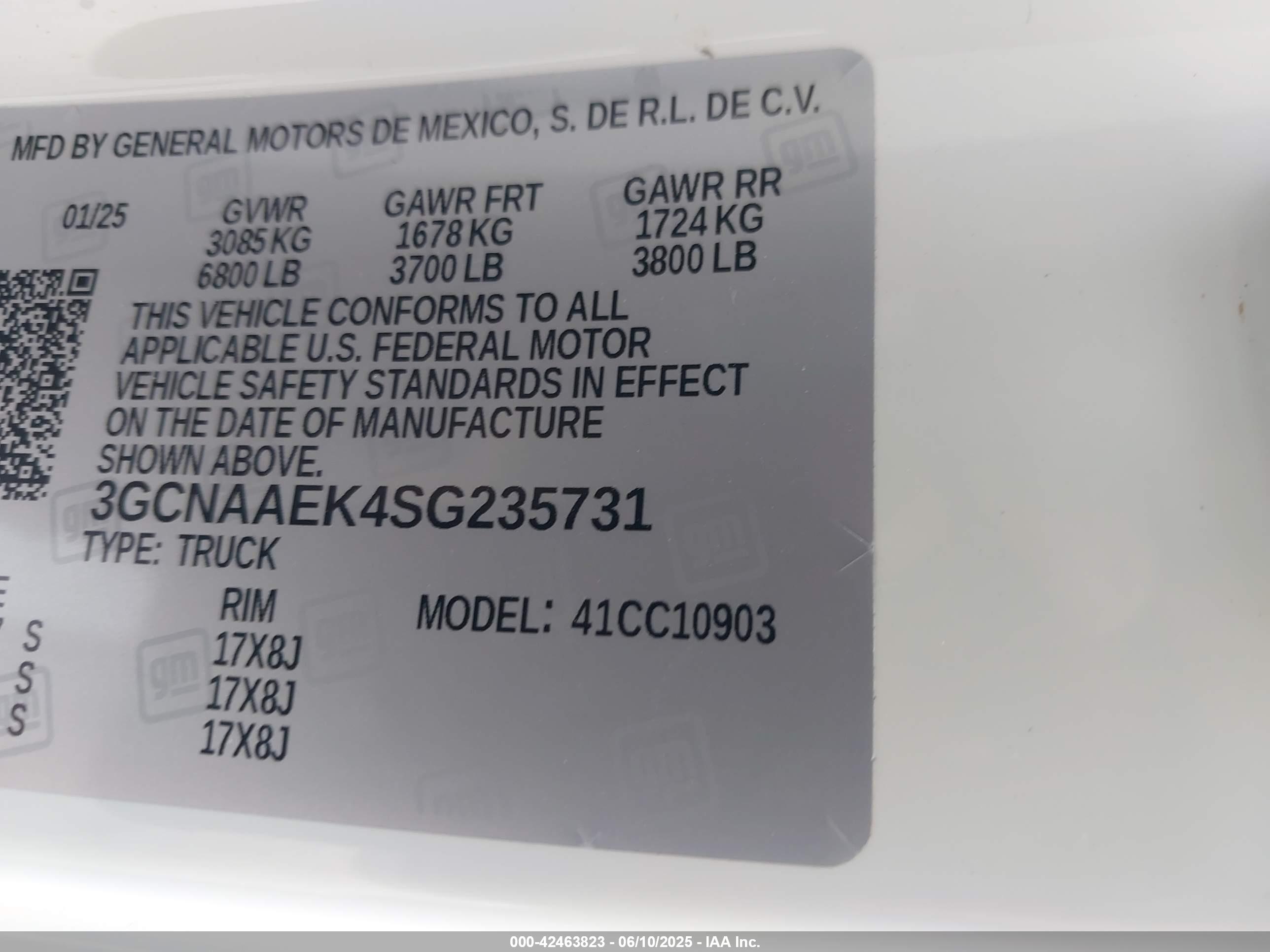 CHEVROLET SILVERADO image 9