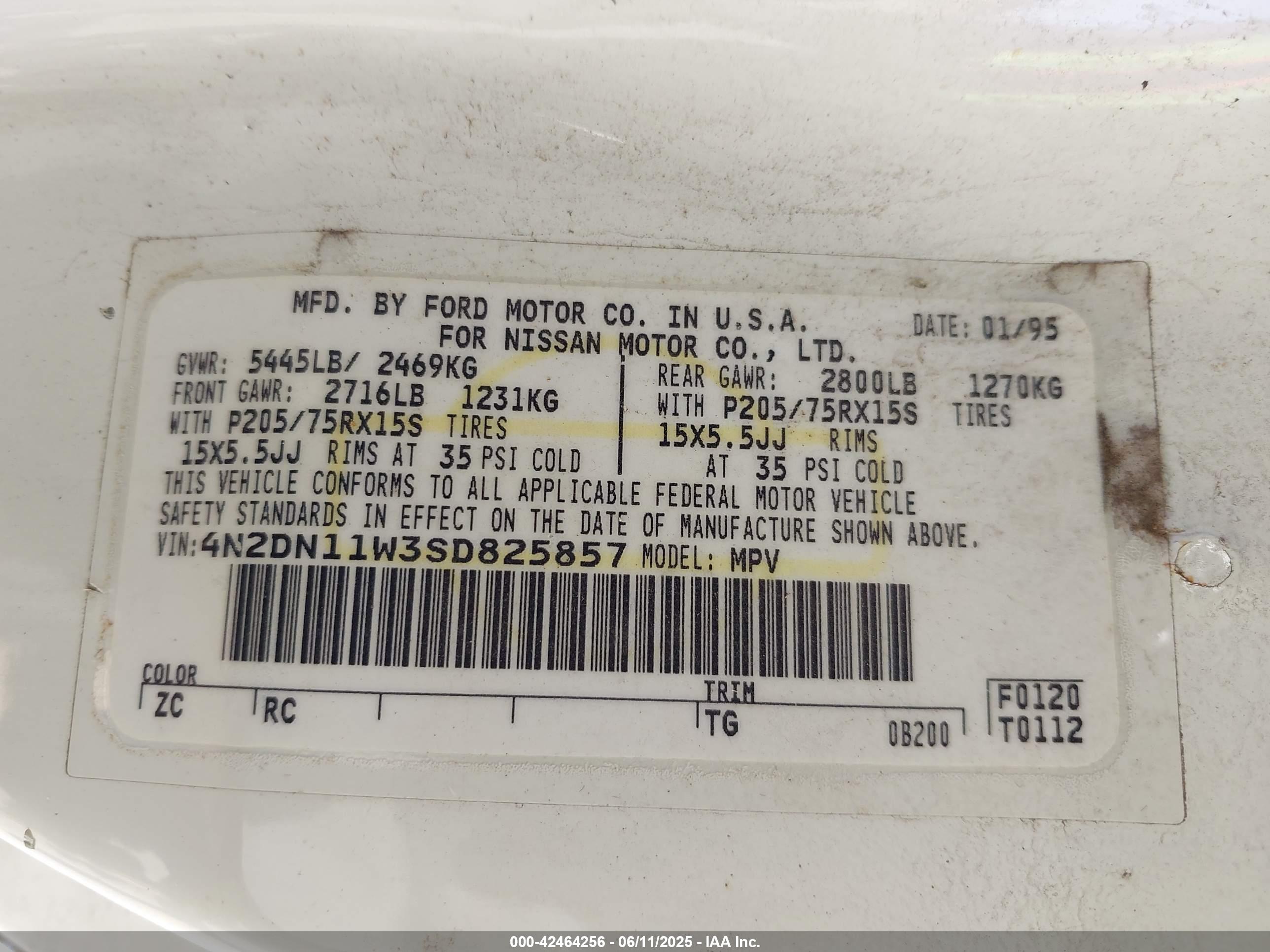 NISSAN QUEST image 9