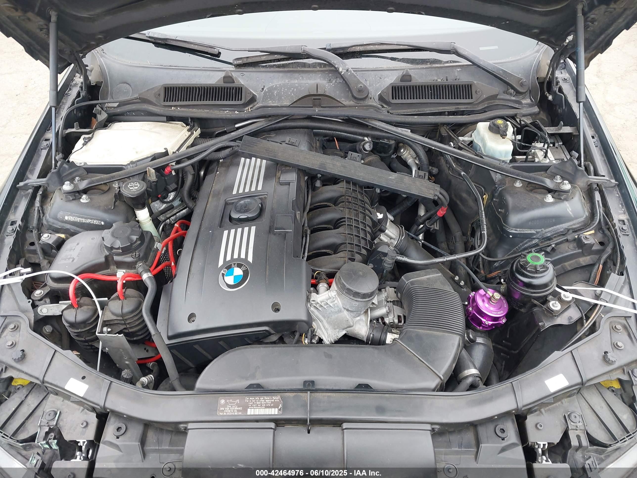 BMW 335I image 10