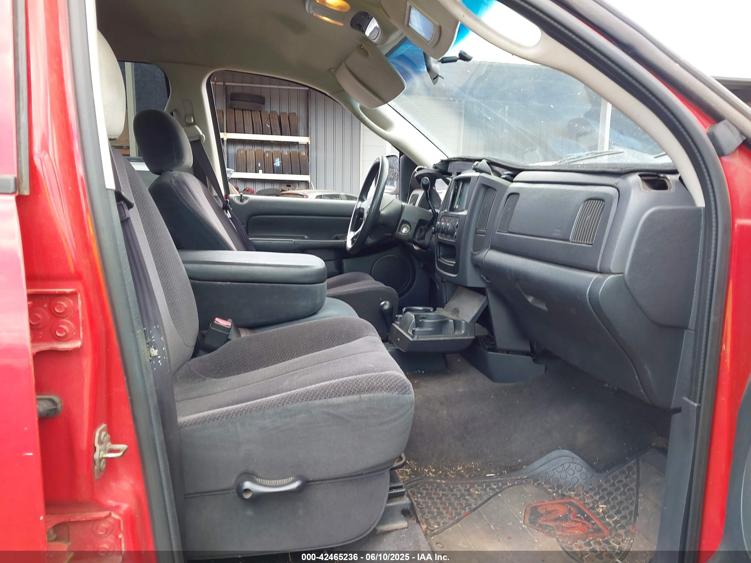 DODGE RAM image 5
