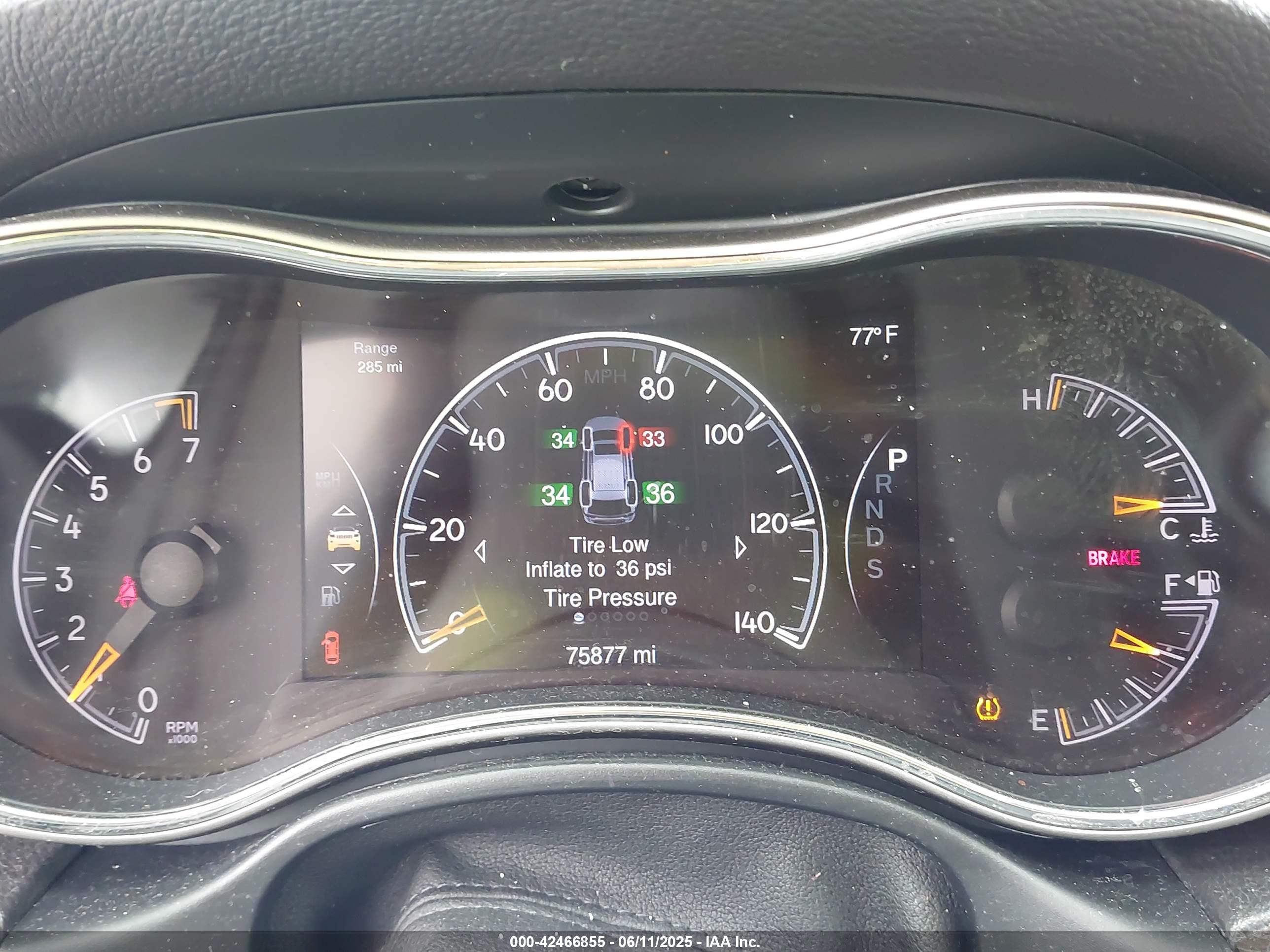 JEEP GRAND image 7