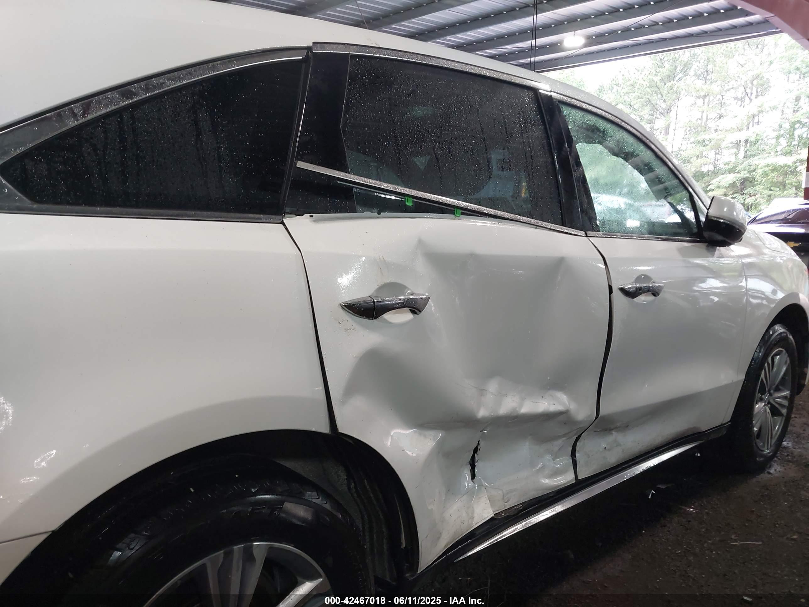 ACURA MDX image 6