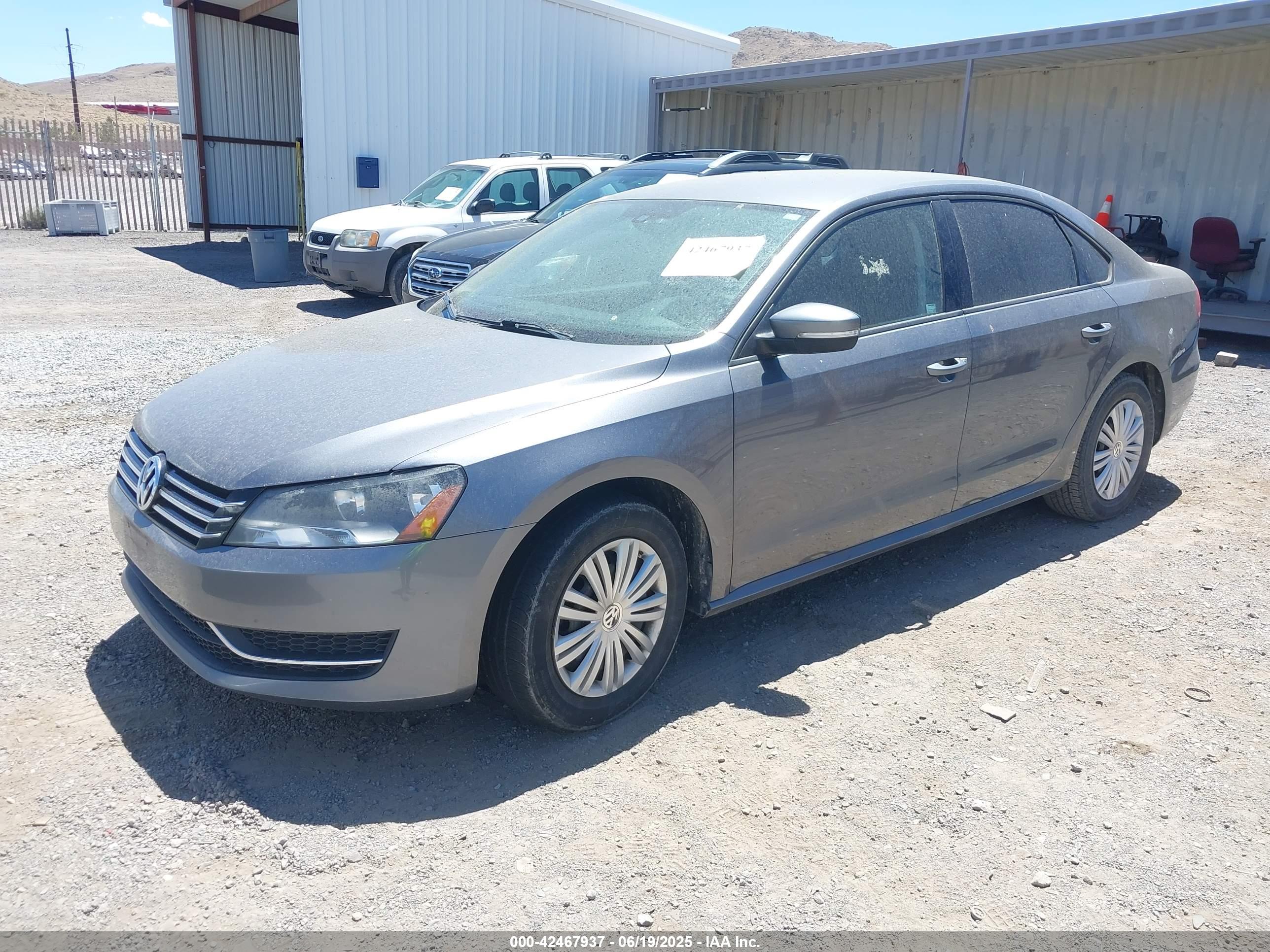 VOLKSWAGEN PASSAT image 2