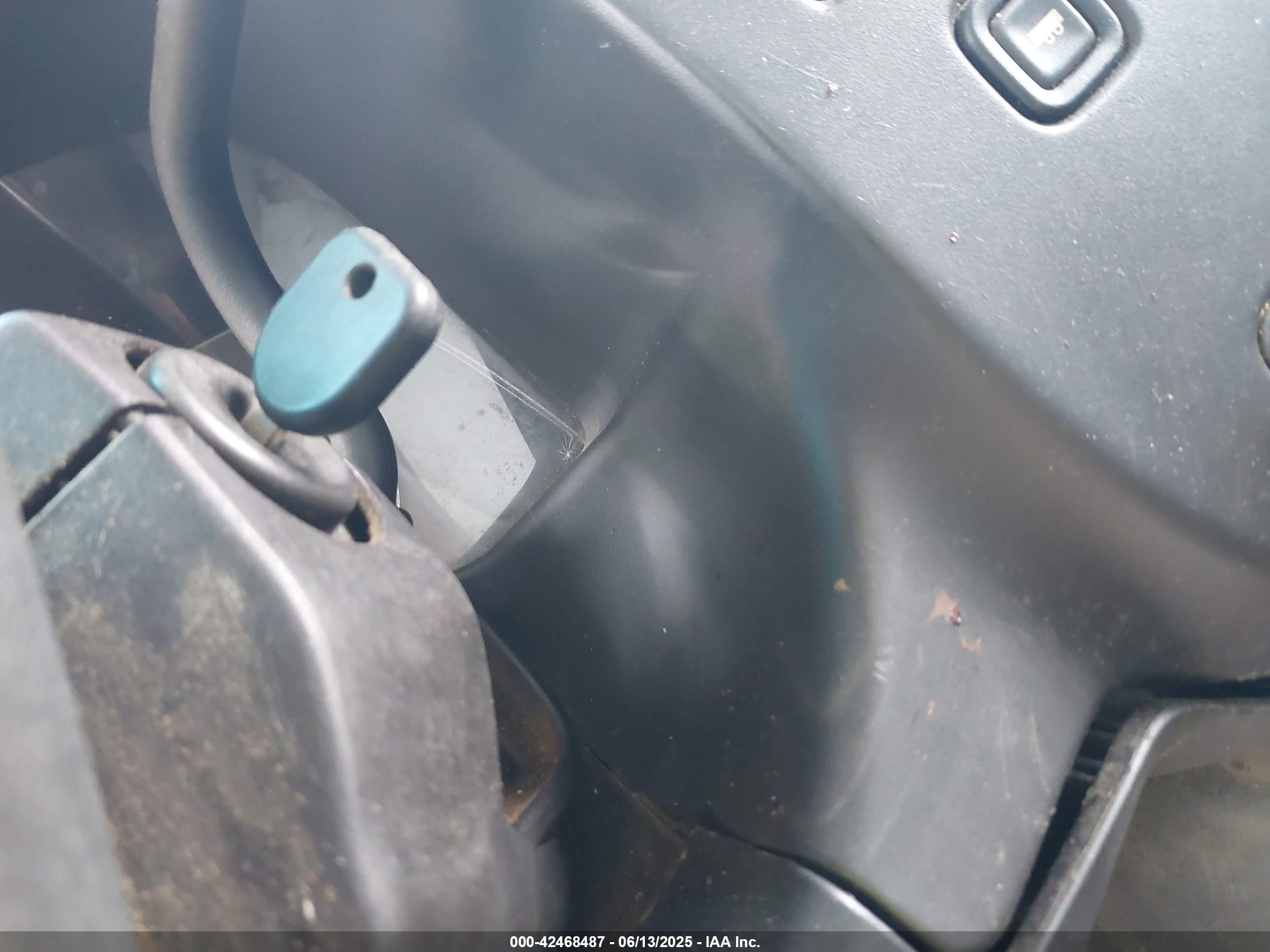 CHEVROLET EXPRESS image 11