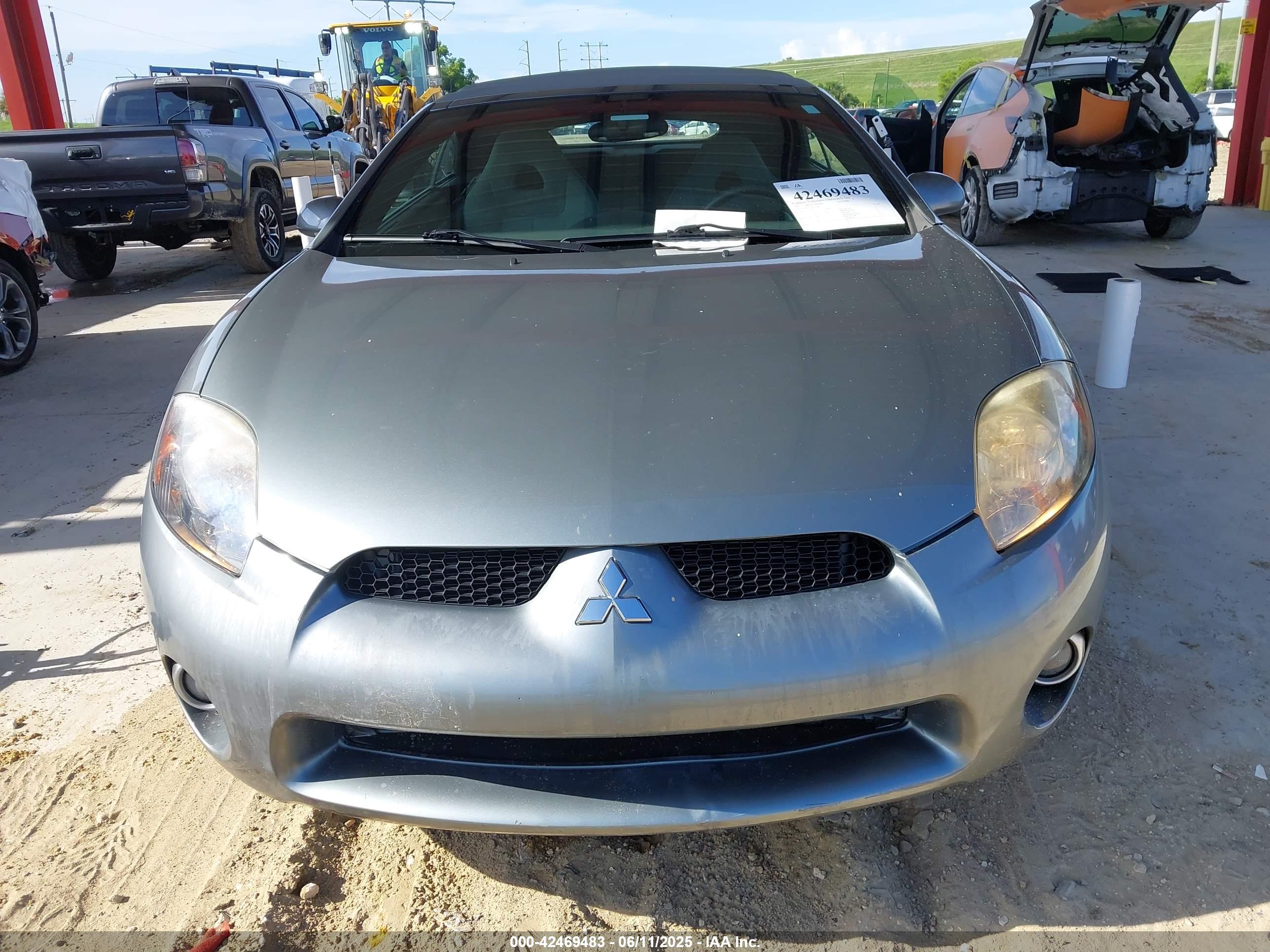 MITSUBISHI ECLIPSE image 6
