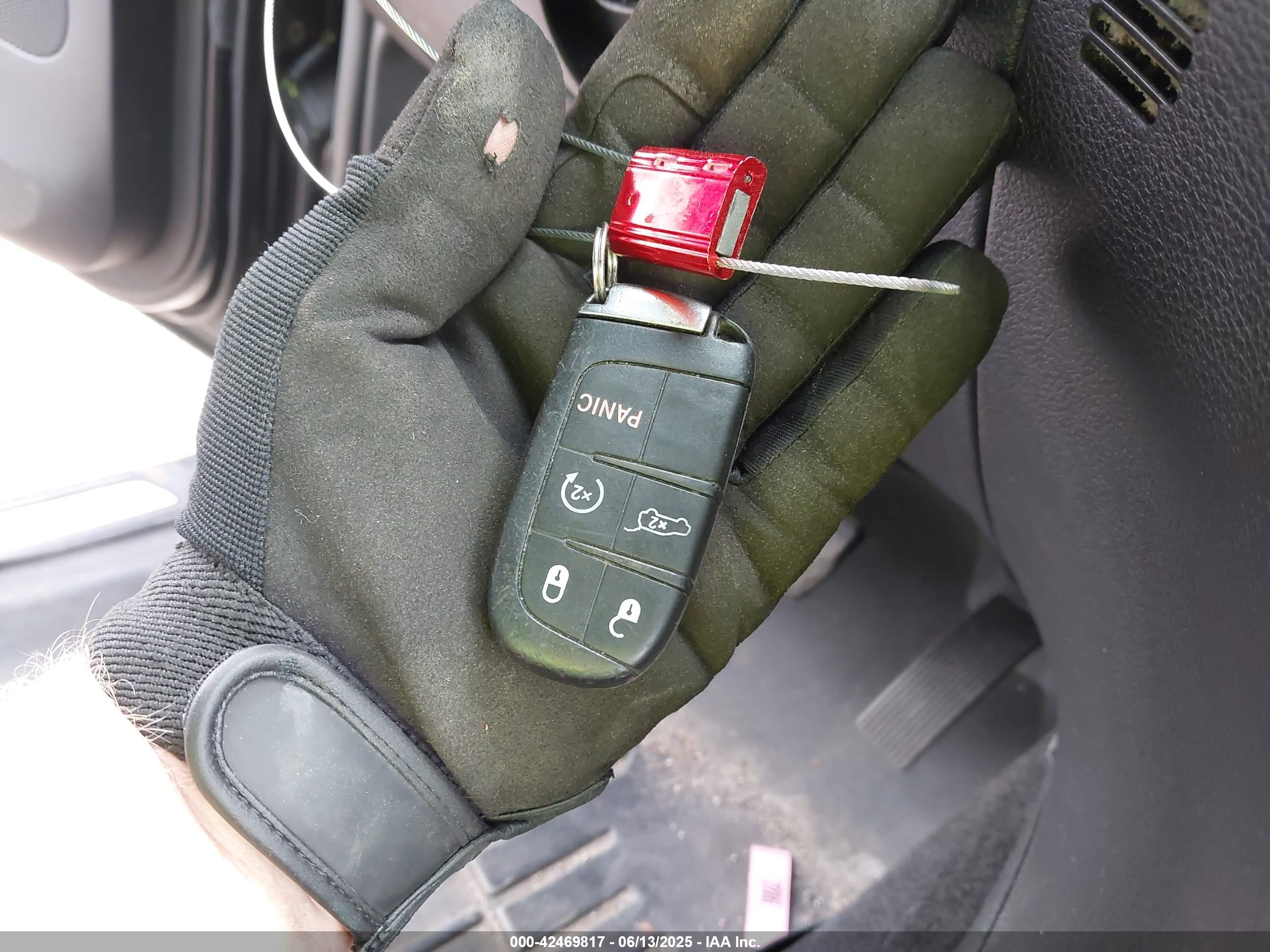 JEEP GRAND image 11