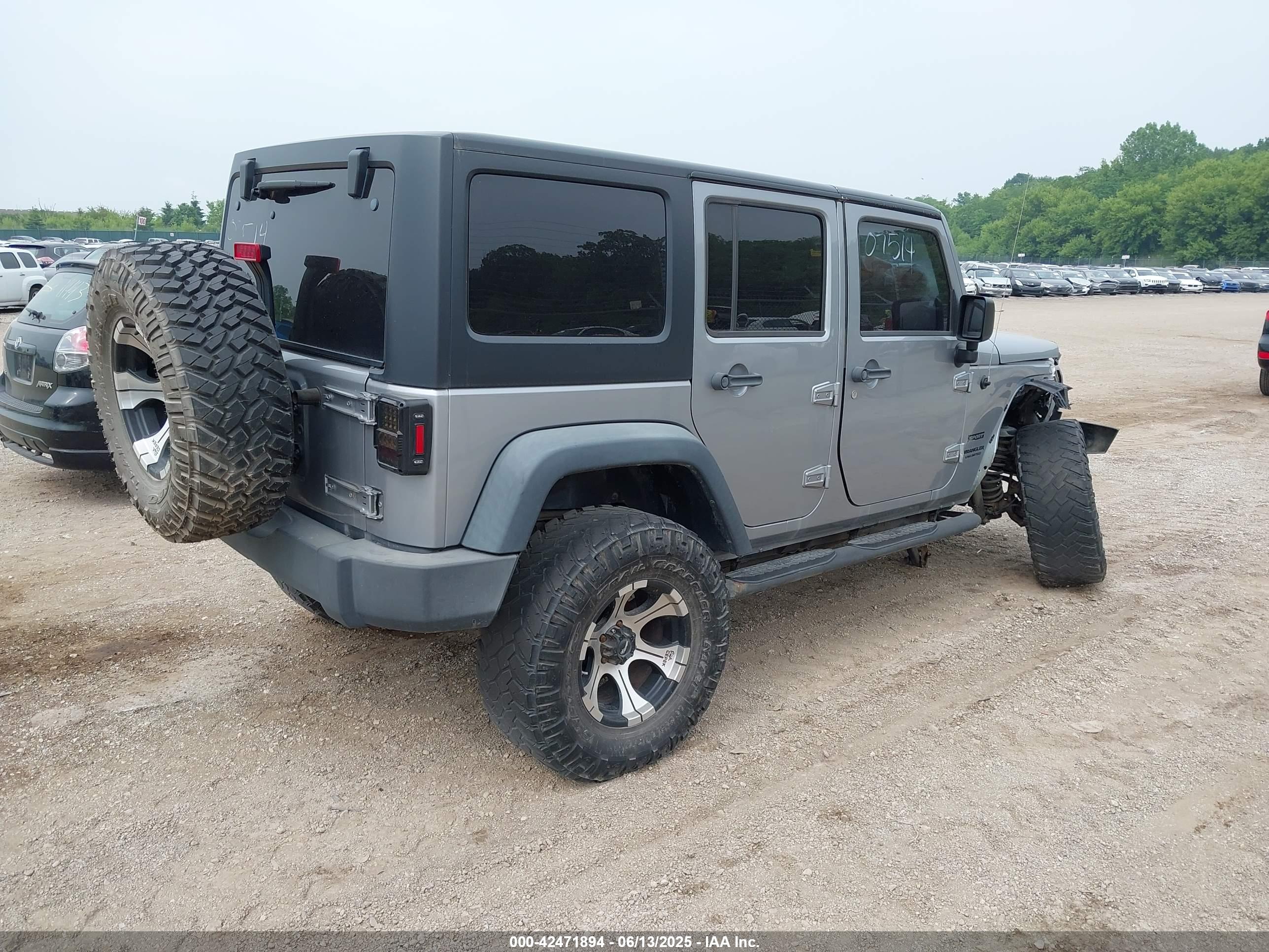 JEEP WRANGLER image 4