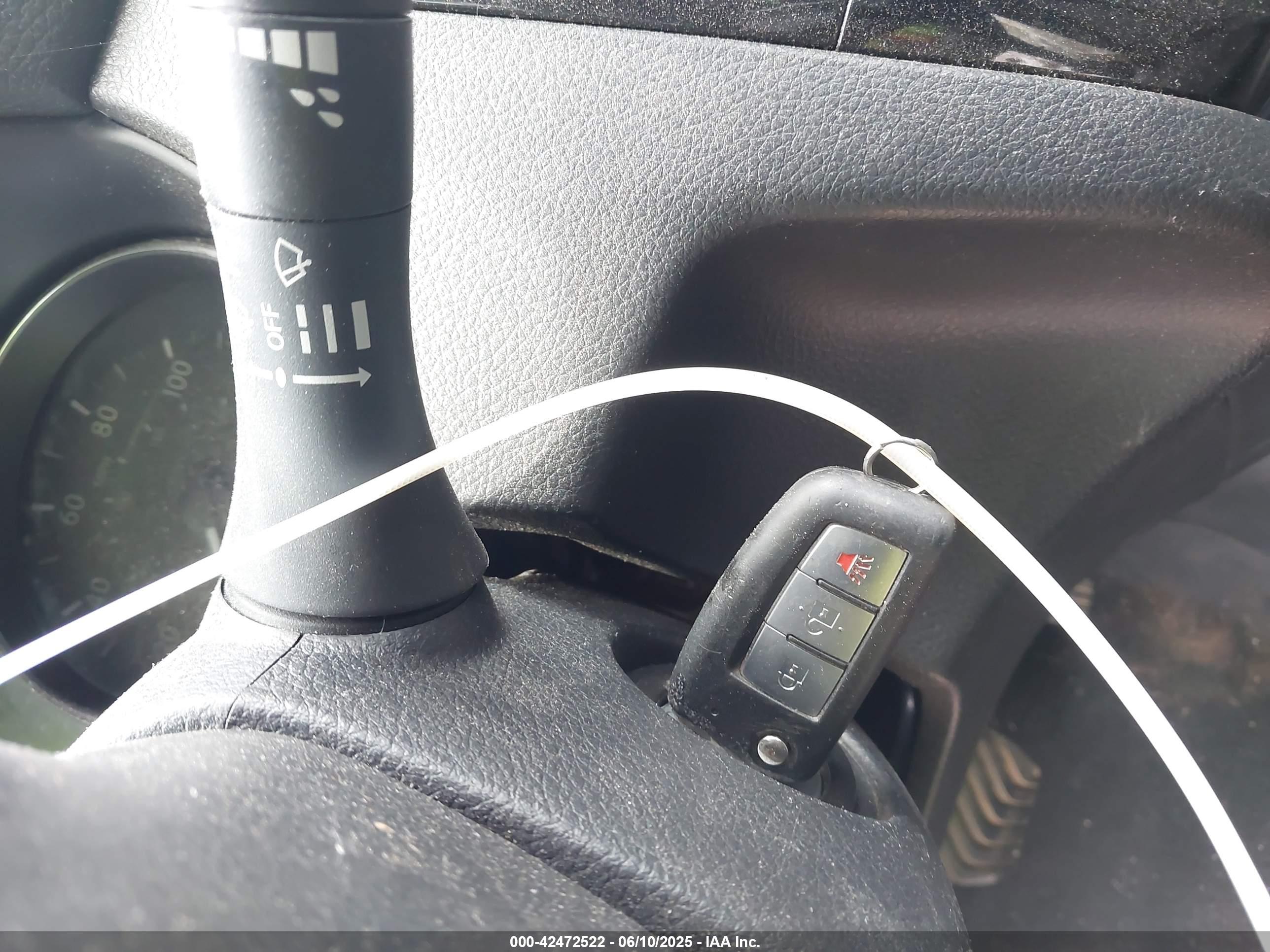 NISSAN ROGUE image 11