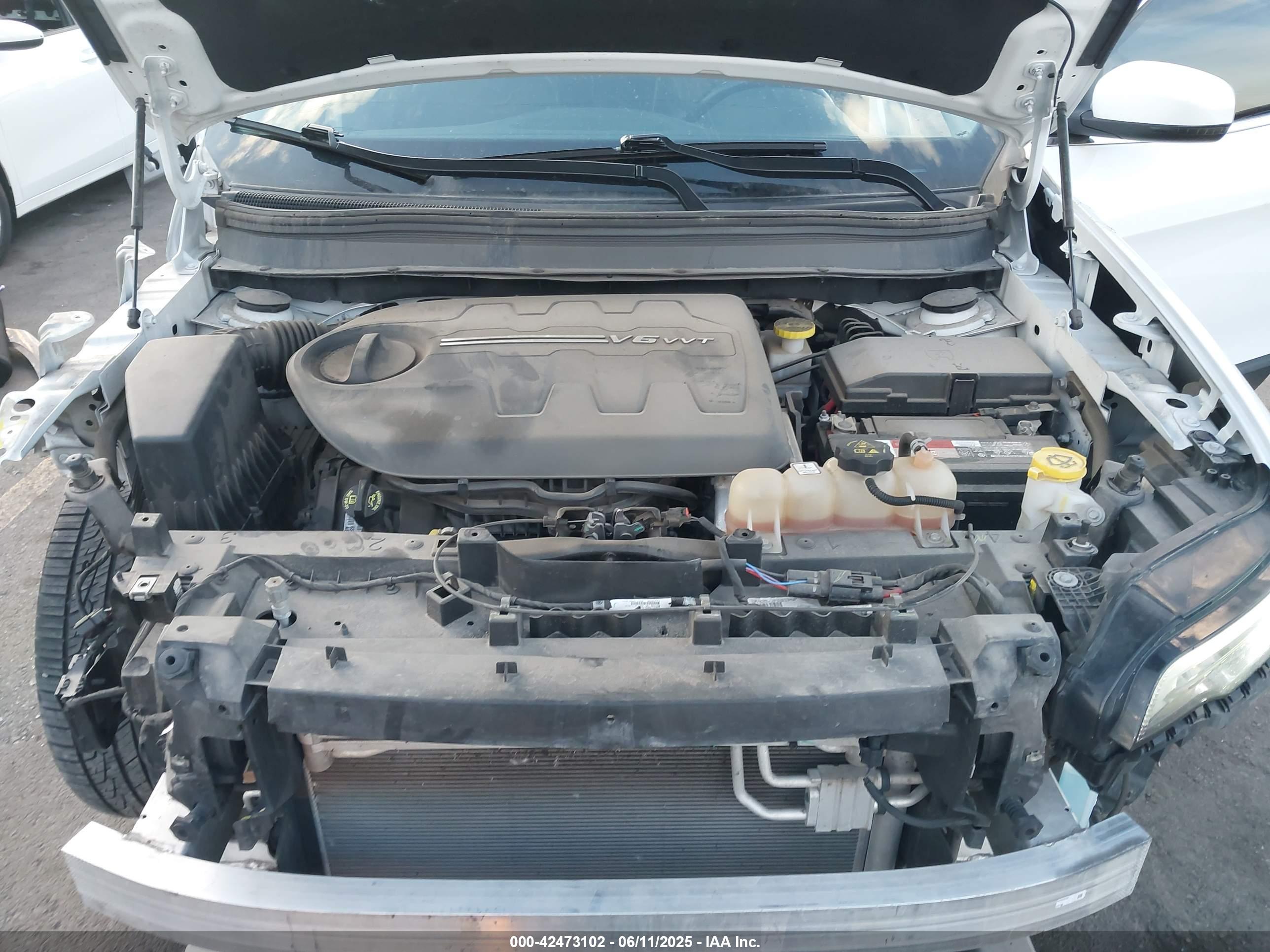 JEEP CHEROKEE image 10