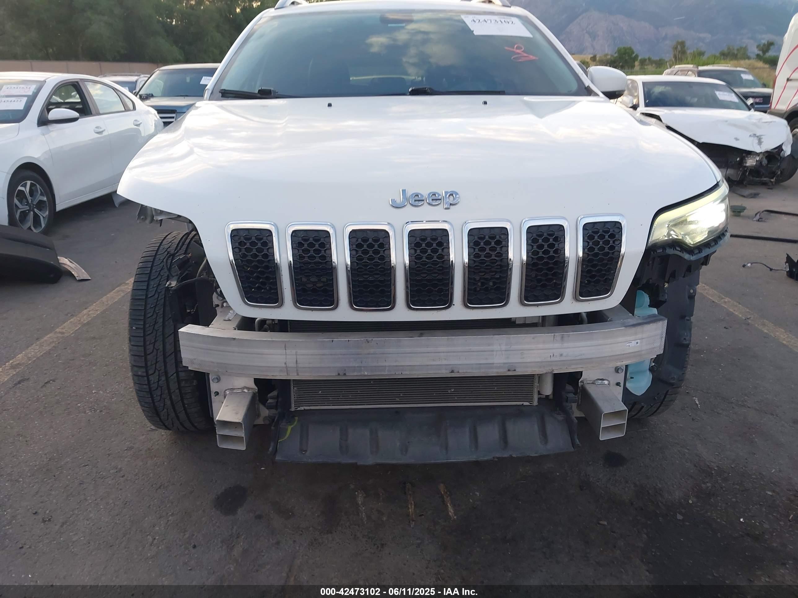 JEEP CHEROKEE image 6
