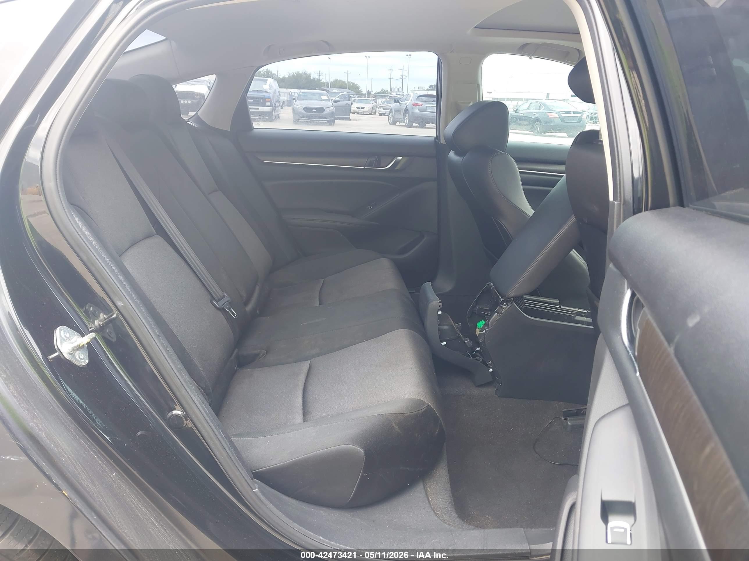 HONDA ACCORD image 8