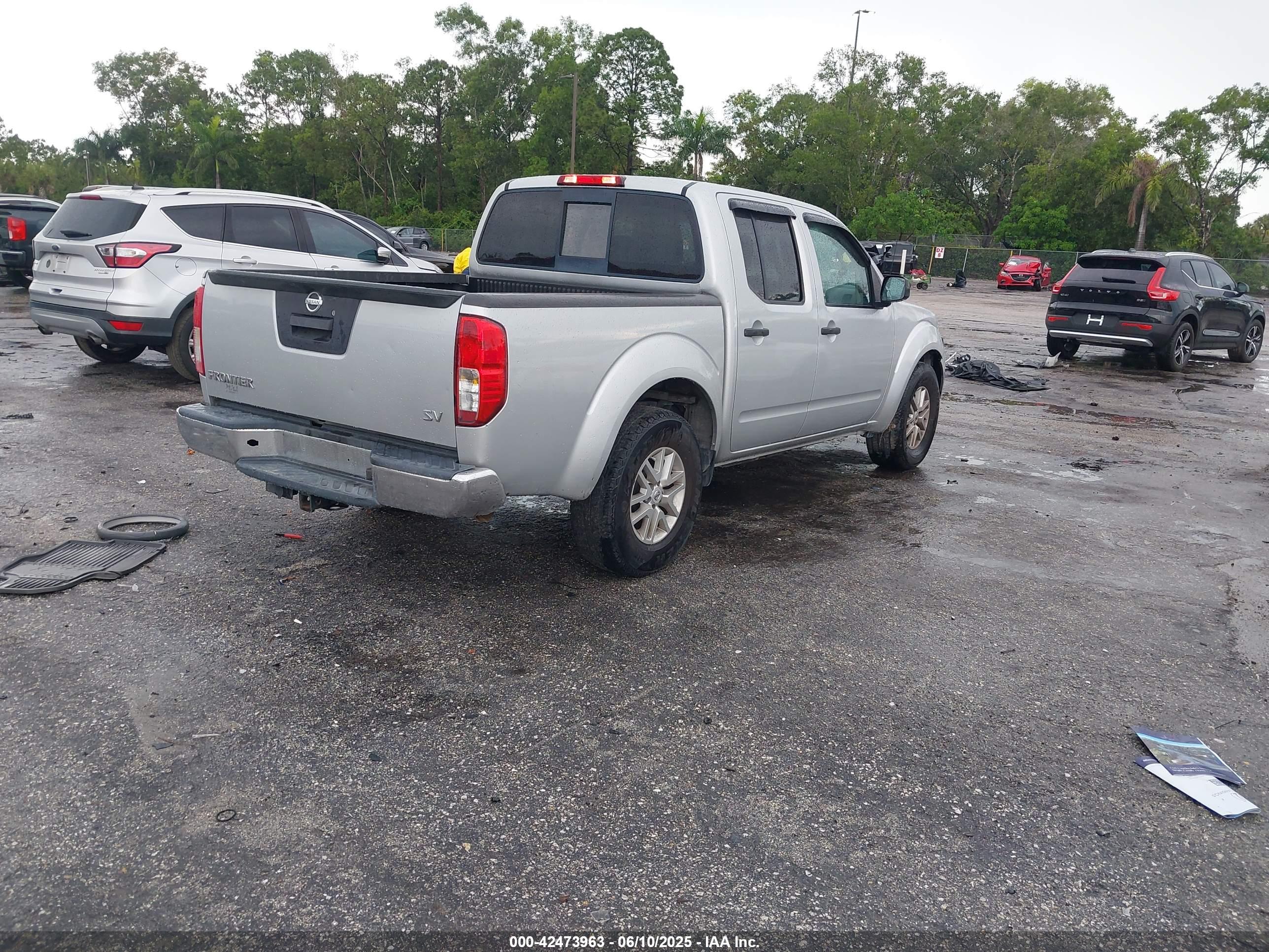 NISSAN FRONTIER image 4