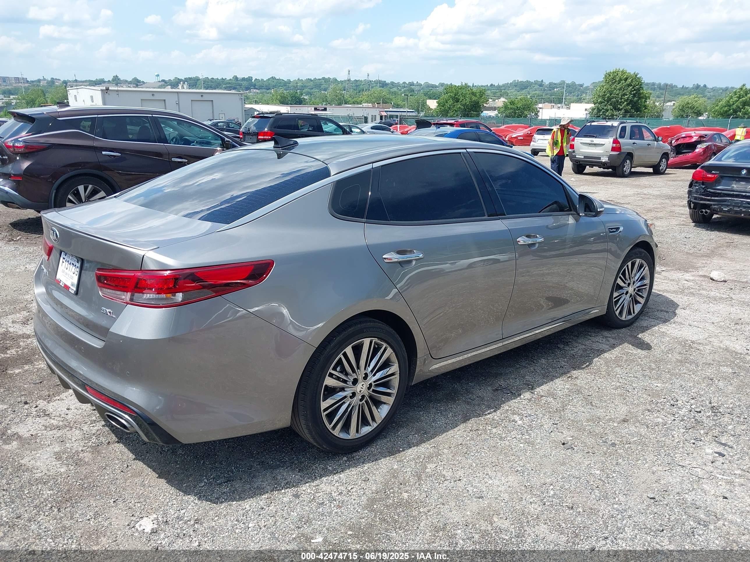 KIA OPTIMA image 4