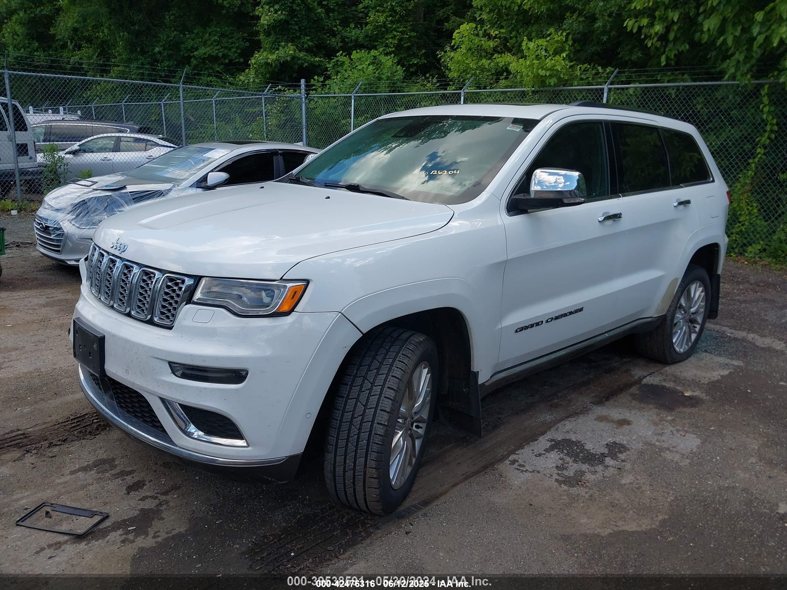 JEEP GRAND image 2
