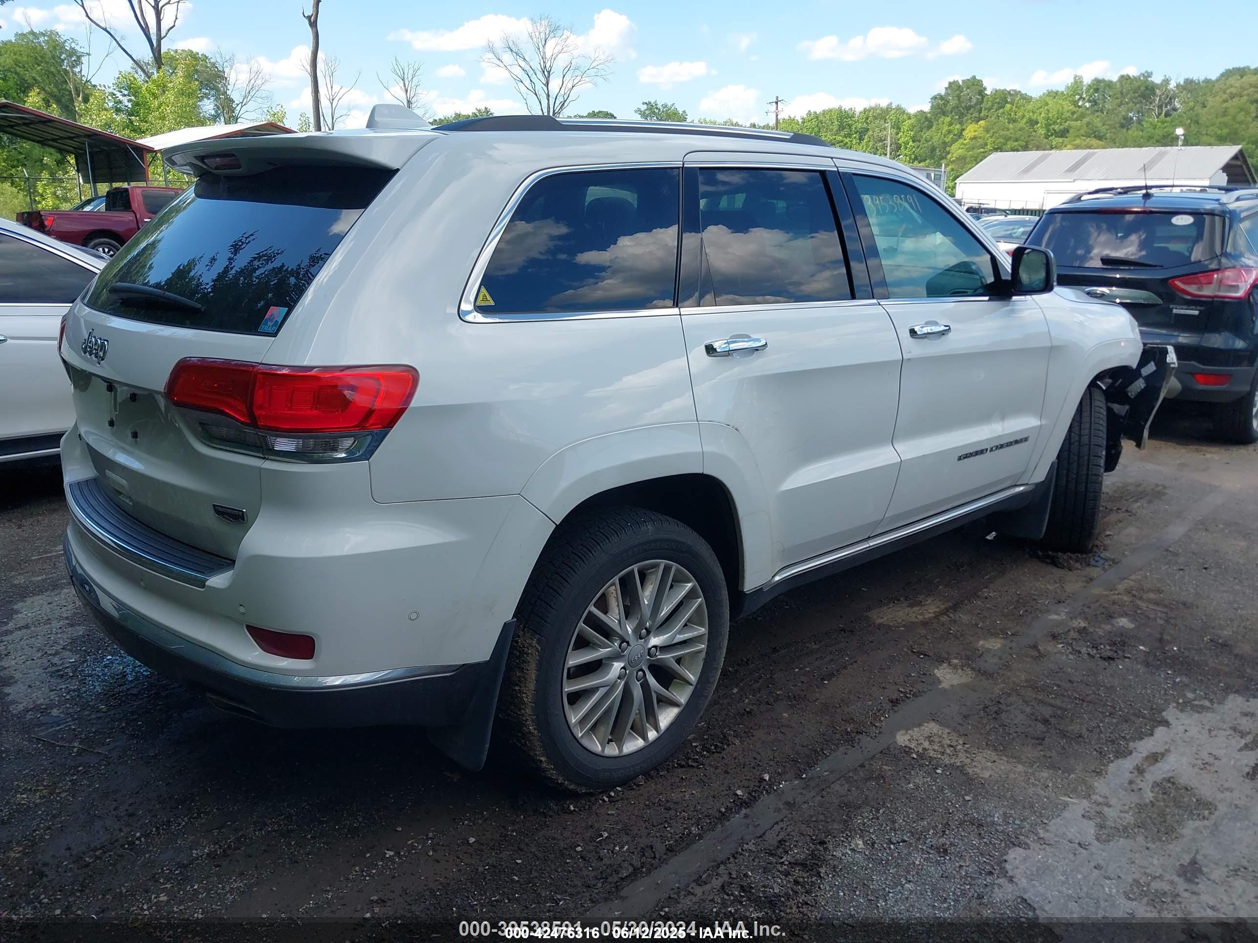 JEEP GRAND image 4