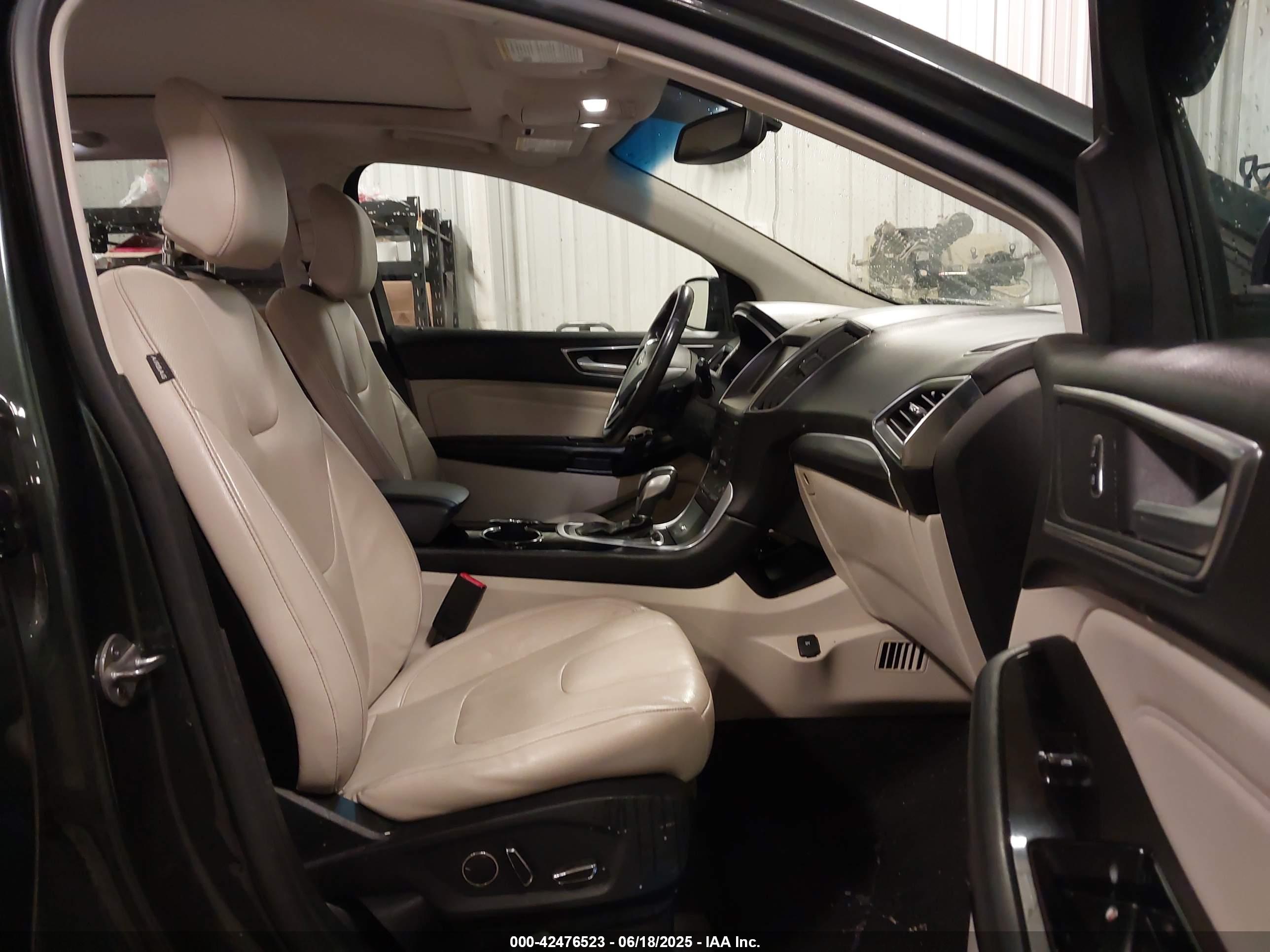FORD EDGE image 5