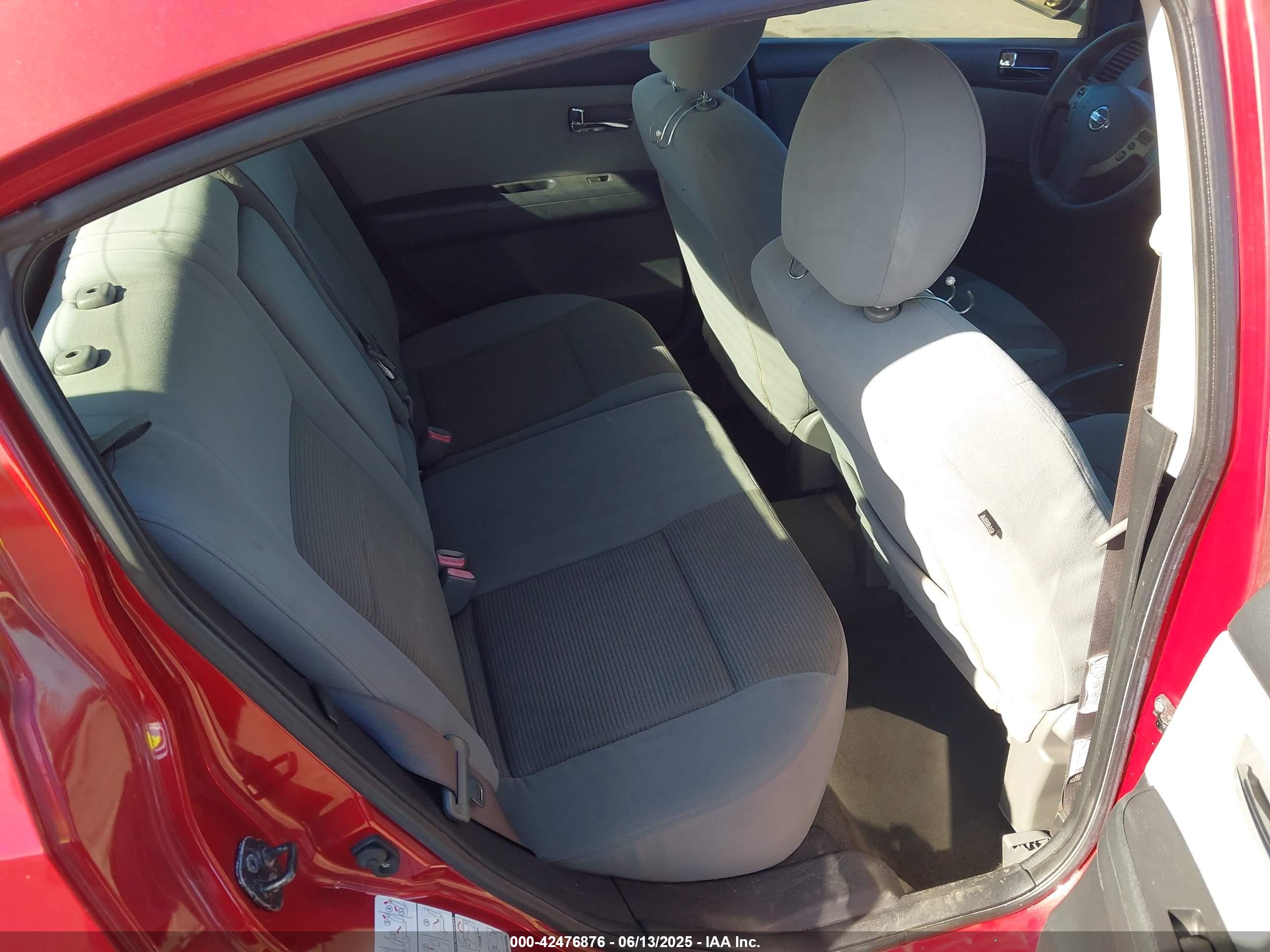 NISSAN SENTRA image 8