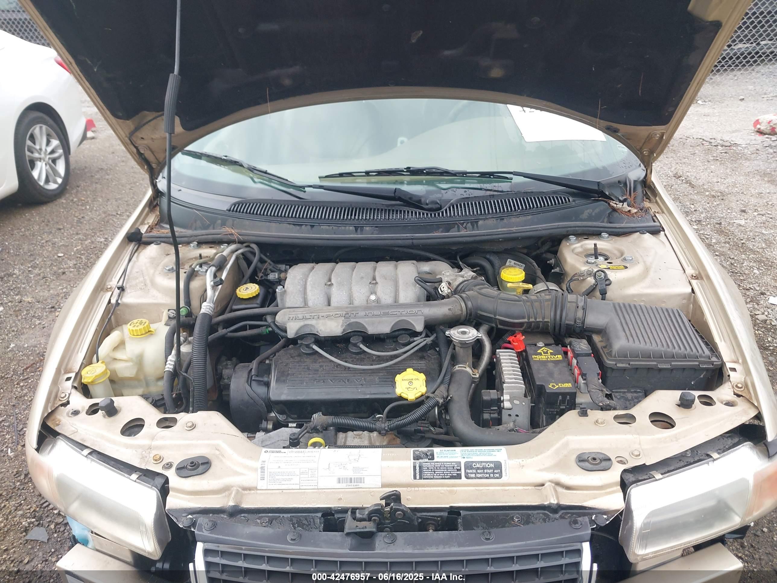 CHRYSLER CIRRUS image 10