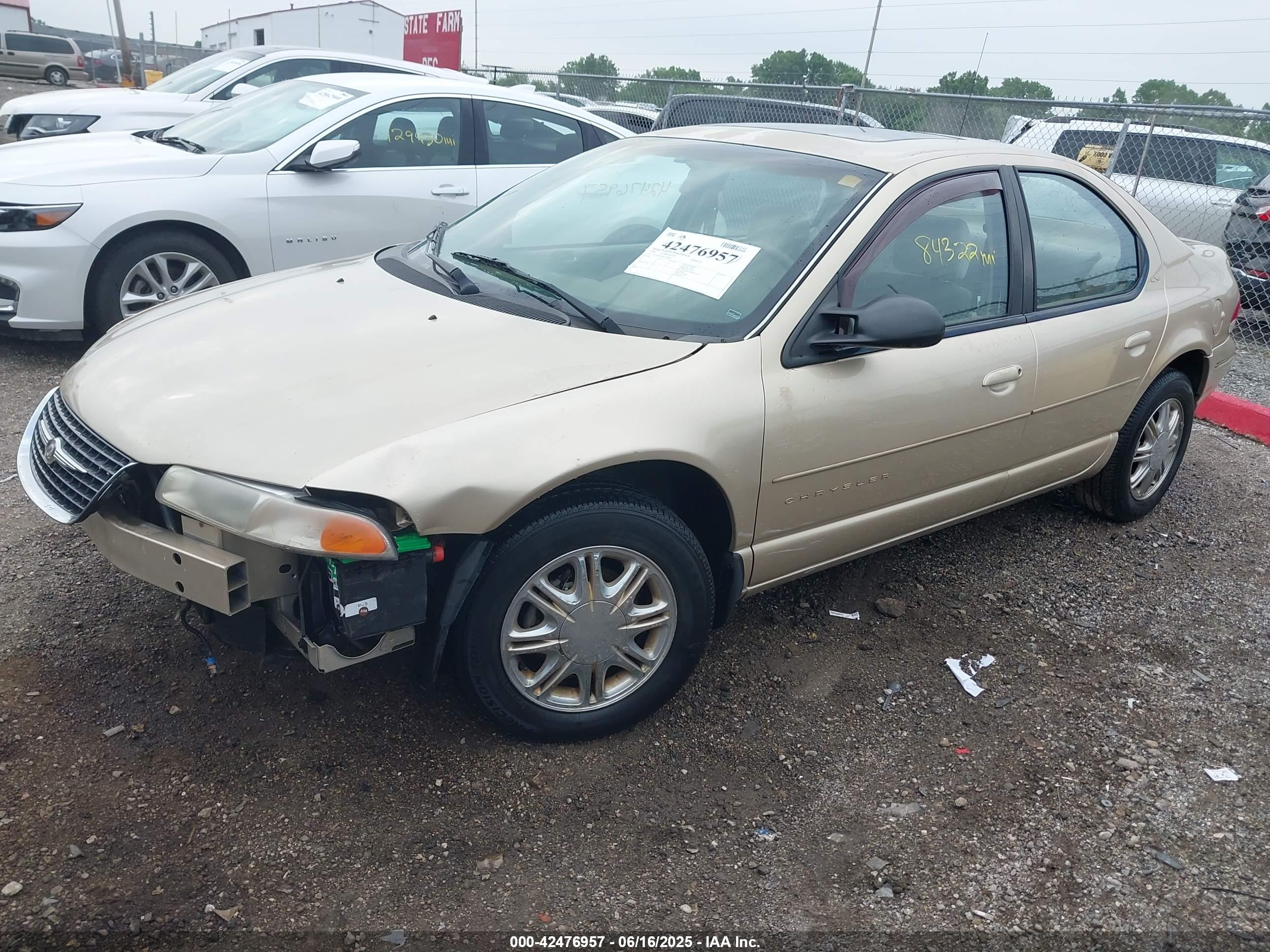 CHRYSLER CIRRUS image 2