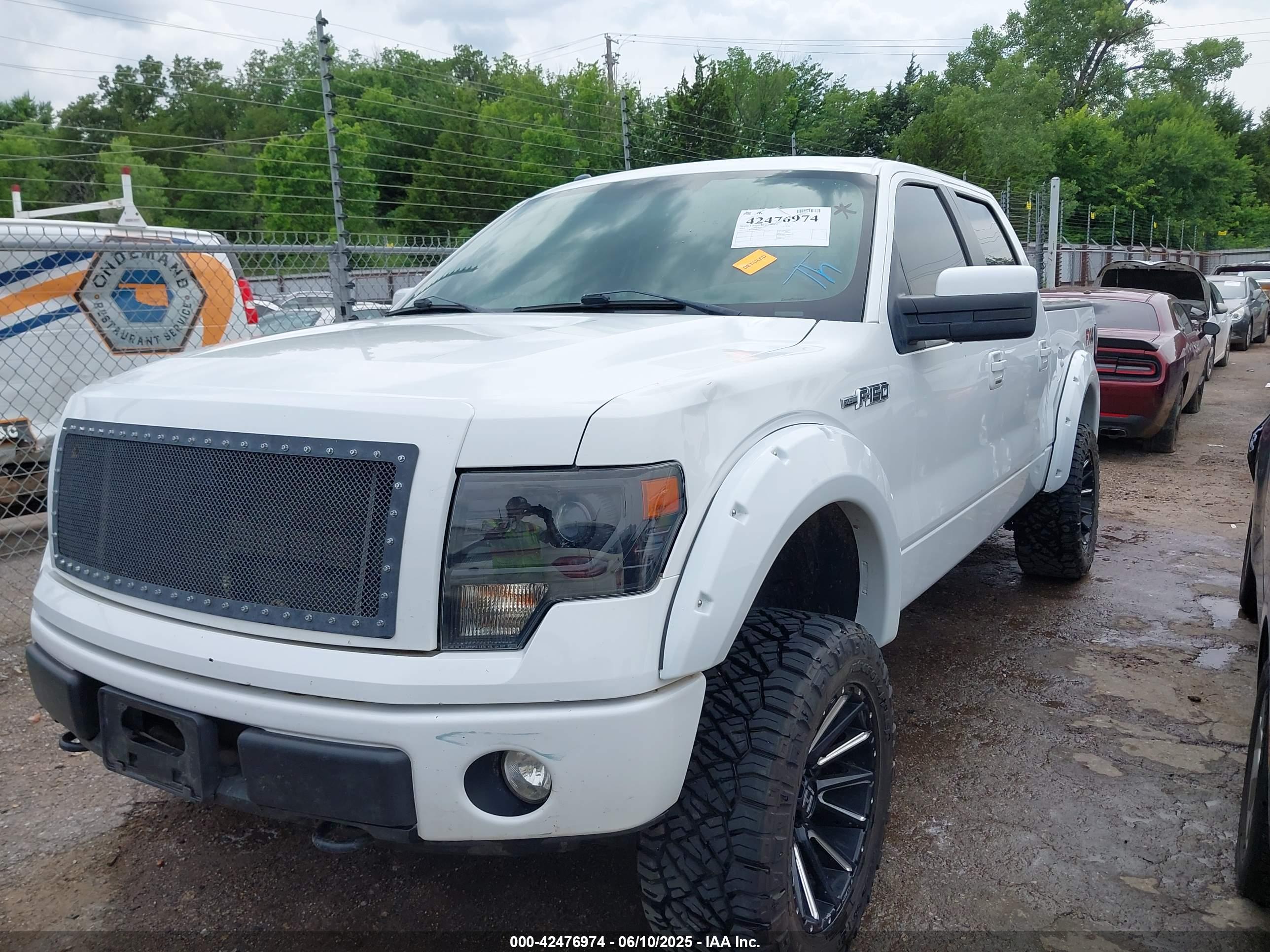 FORD F-150 image 2