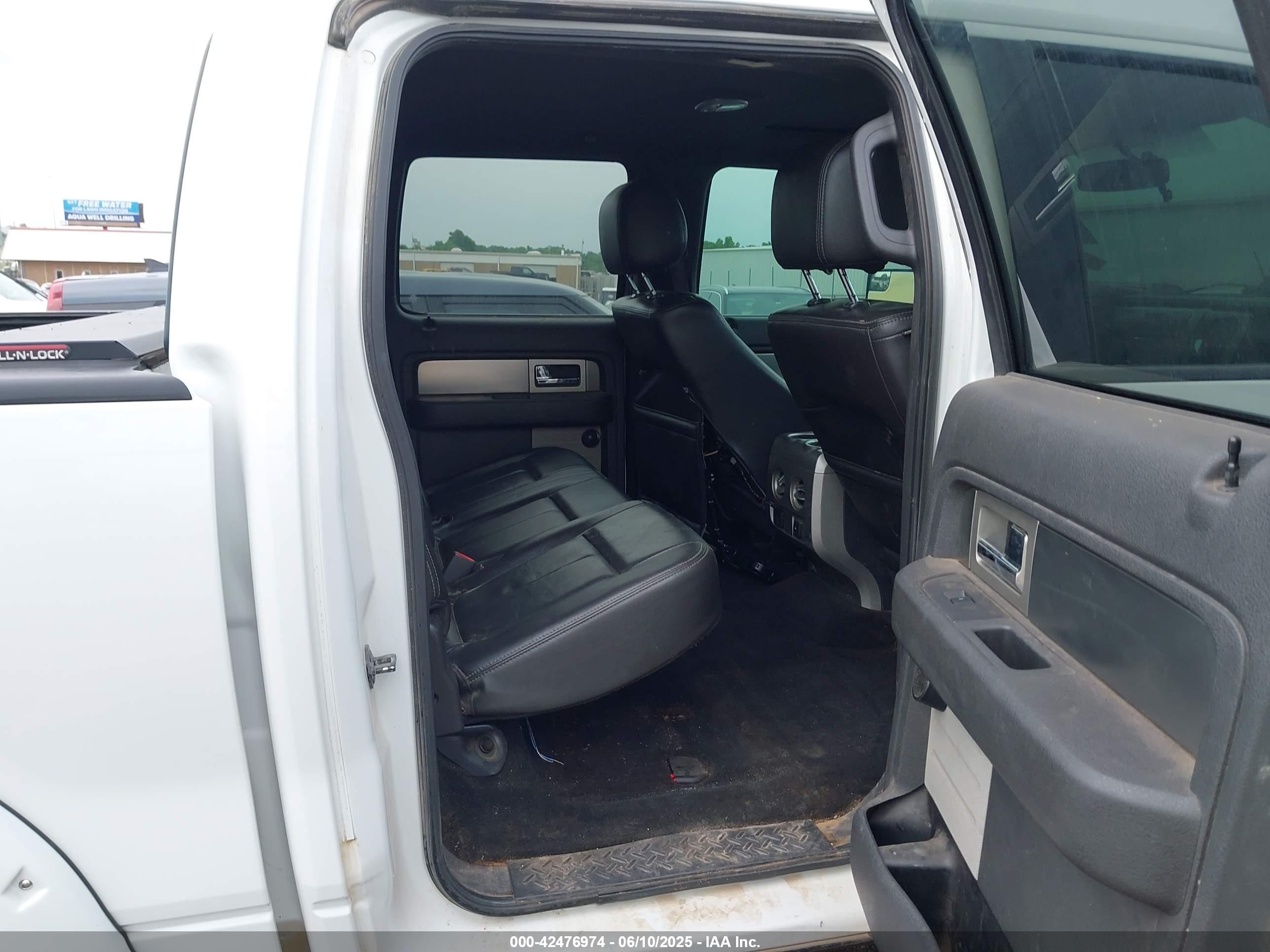 FORD F-150 image 8