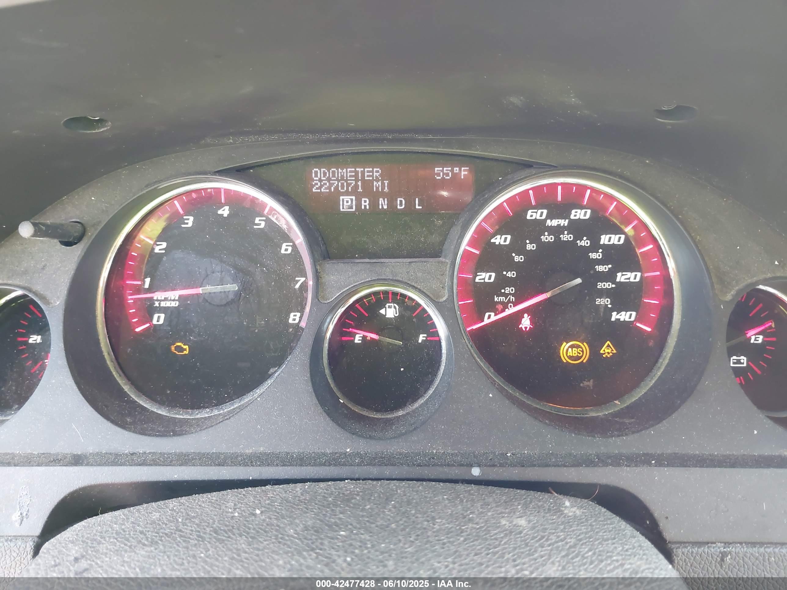 GMC ACADIA image 7