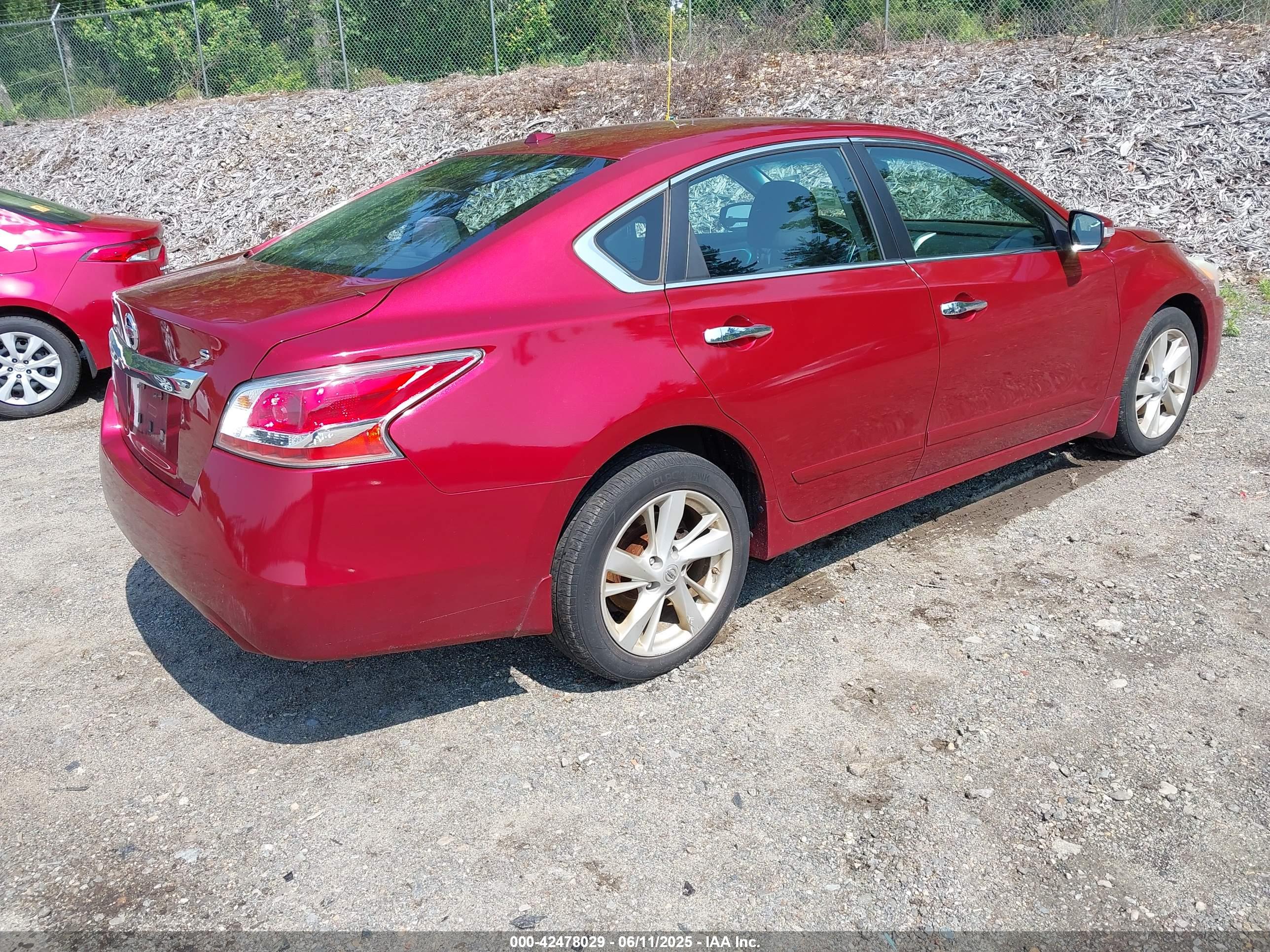 NISSAN ALTIMA image 4