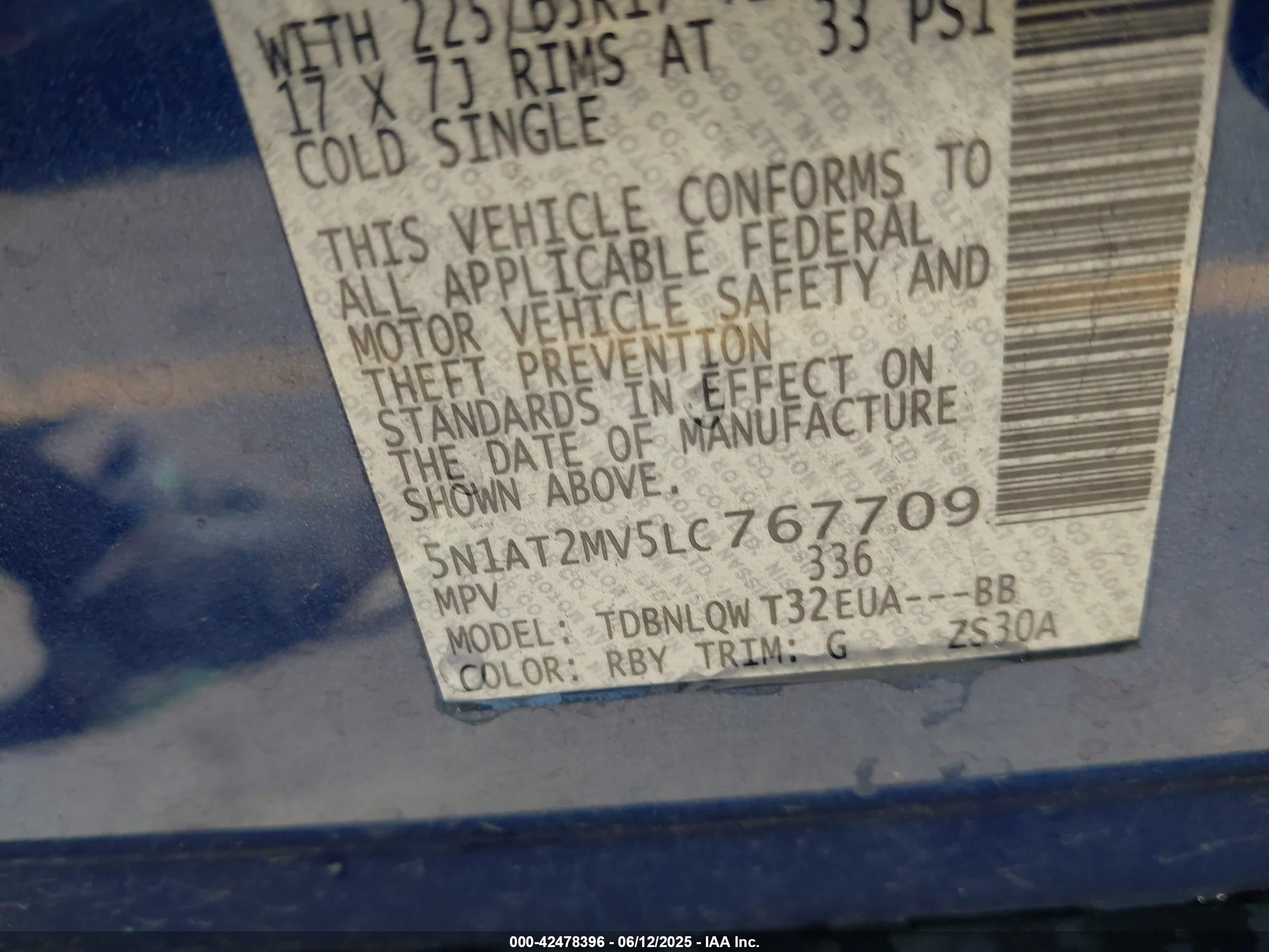 NISSAN ROGUE image 9