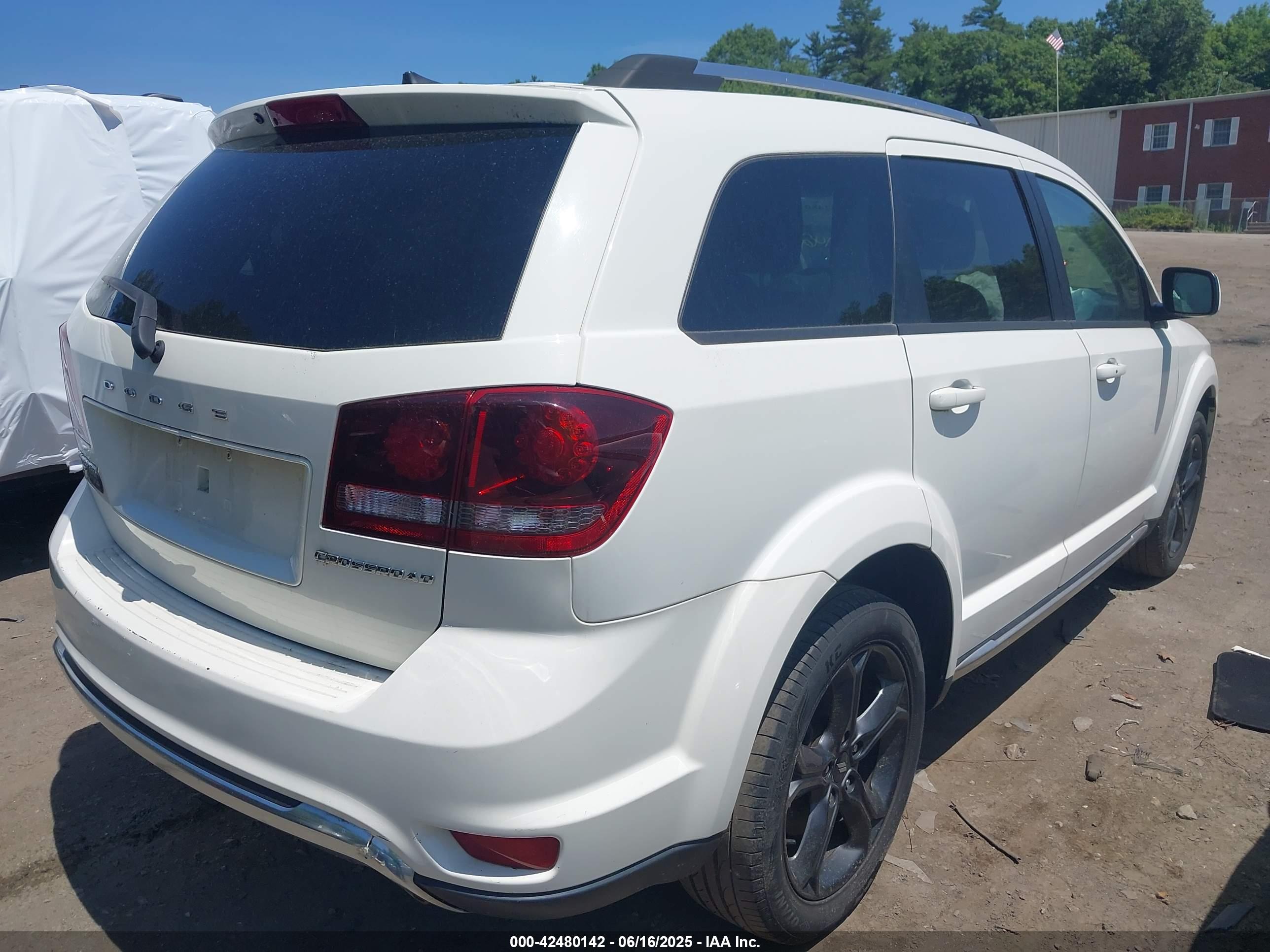 DODGE JOURNEY image 4