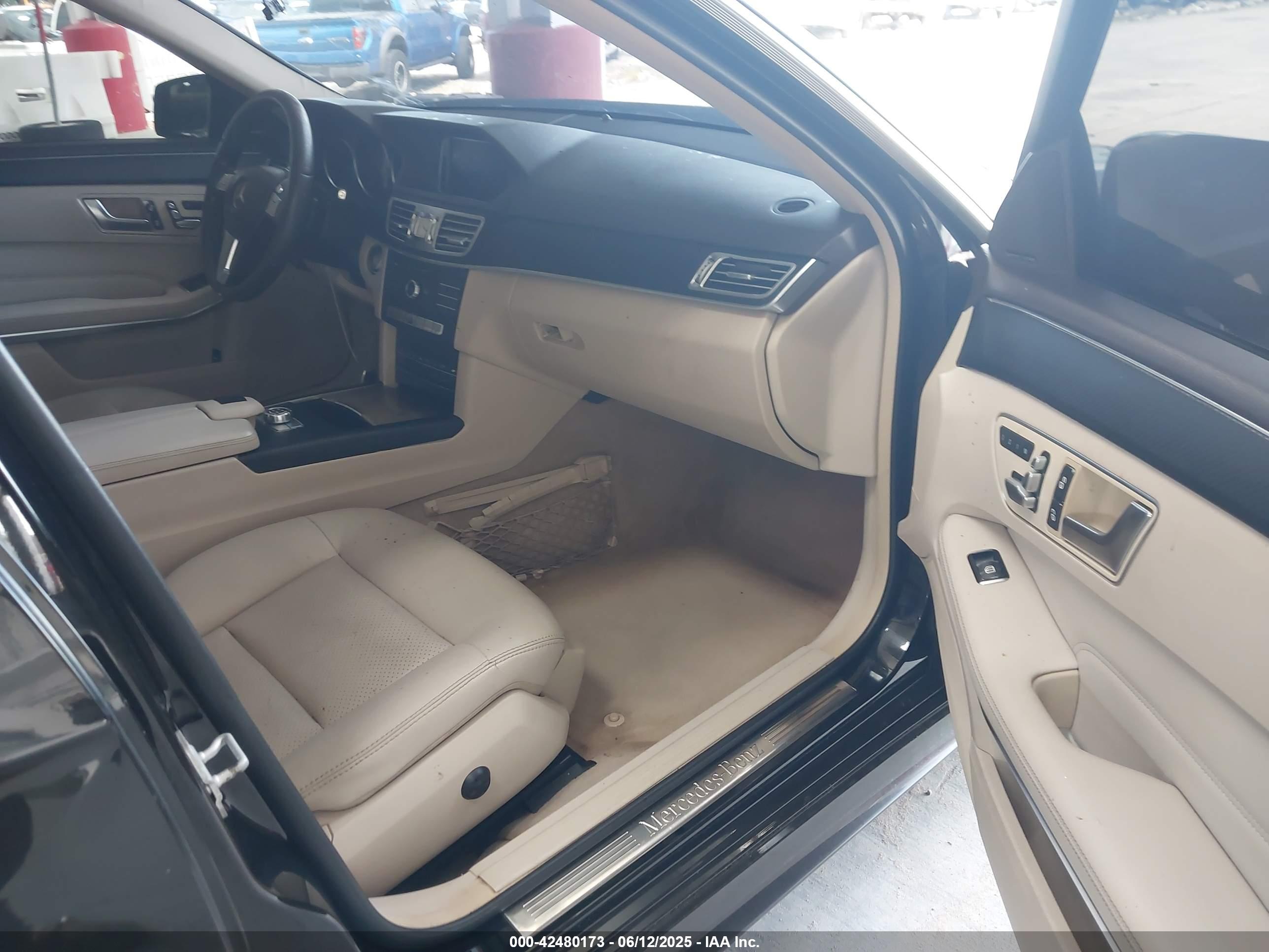 MERCEDES-BENZ E image 5