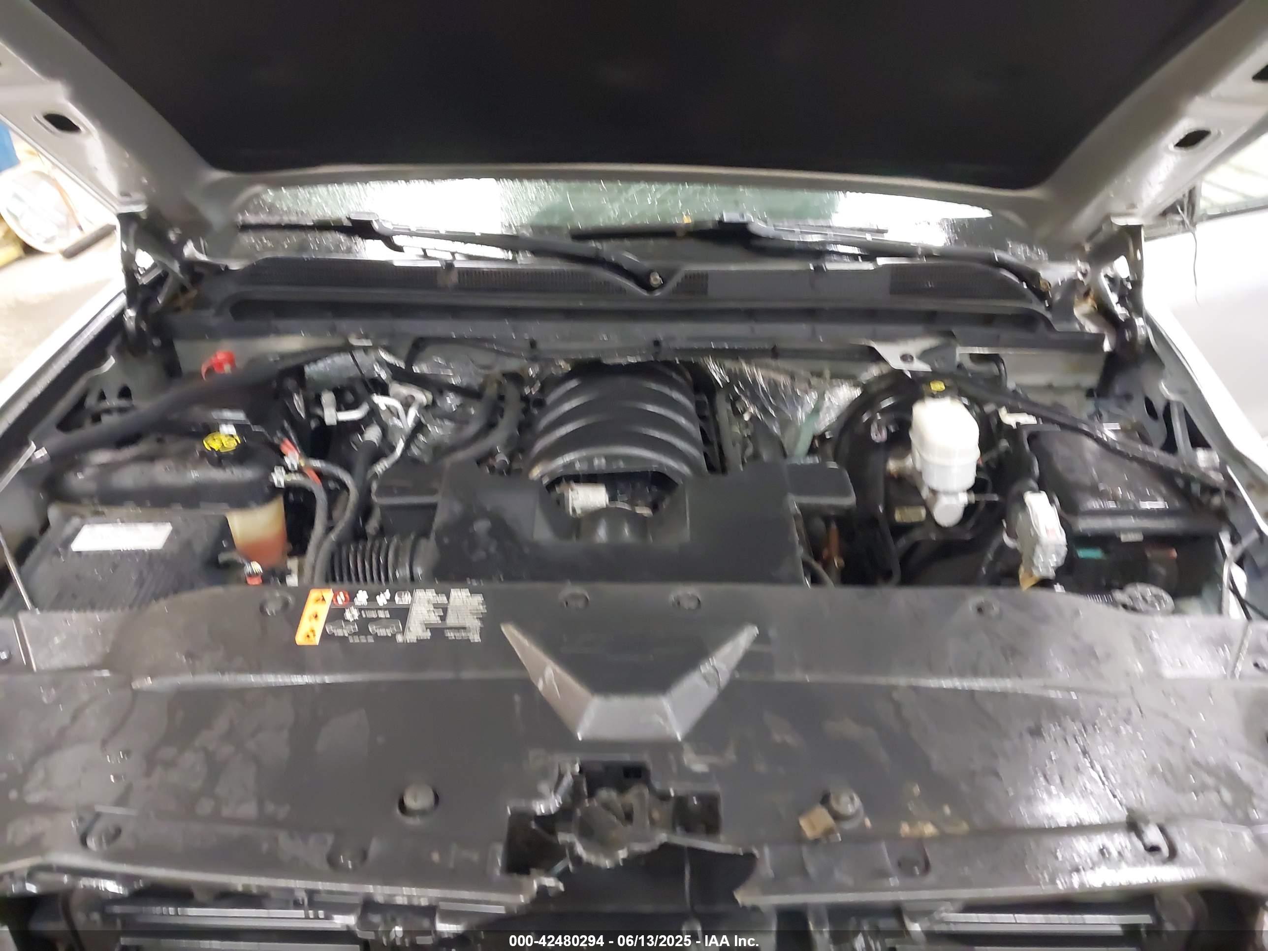 CHEVROLET SILVERADO image 10
