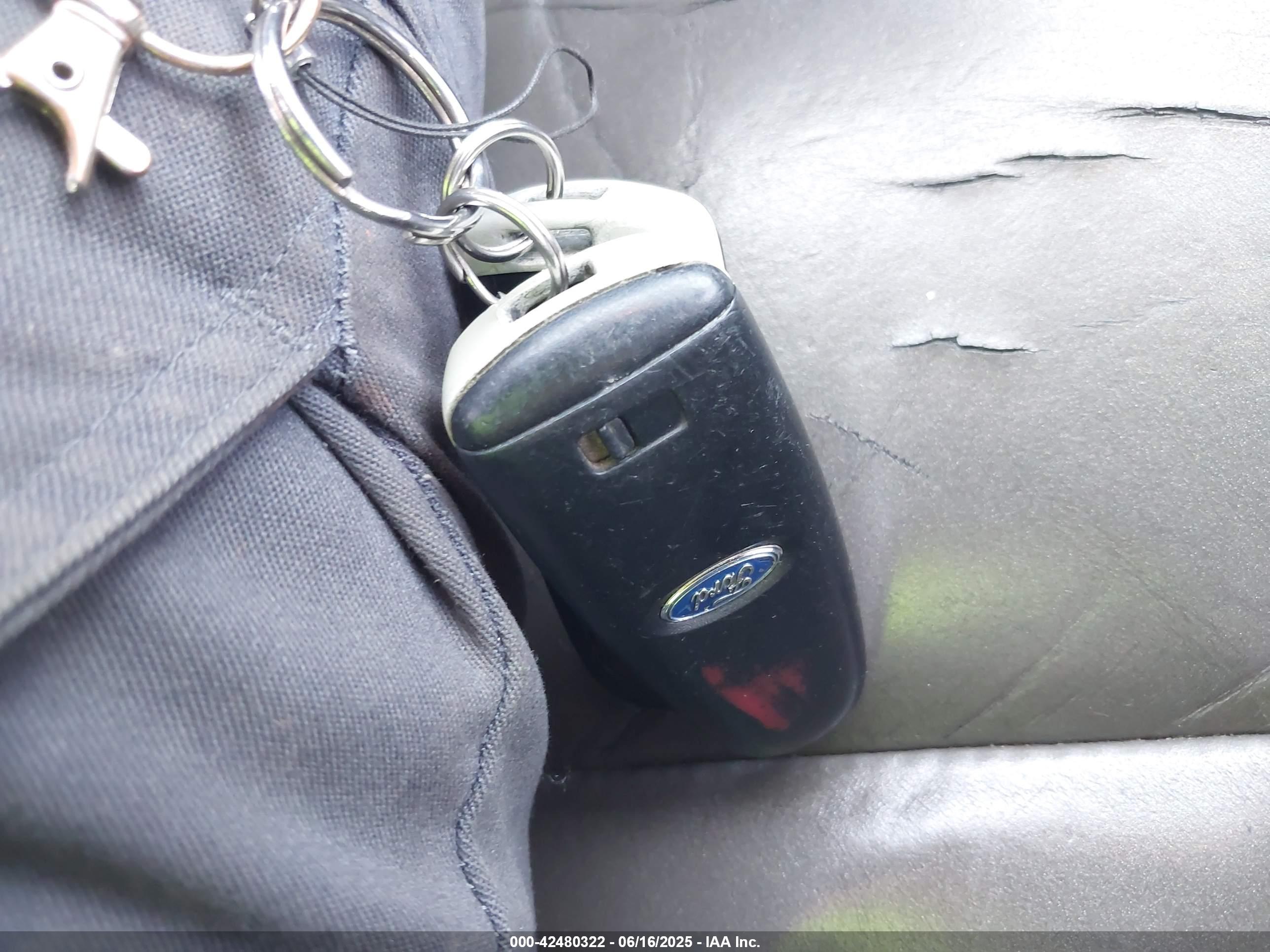 FORD EDGE image 11
