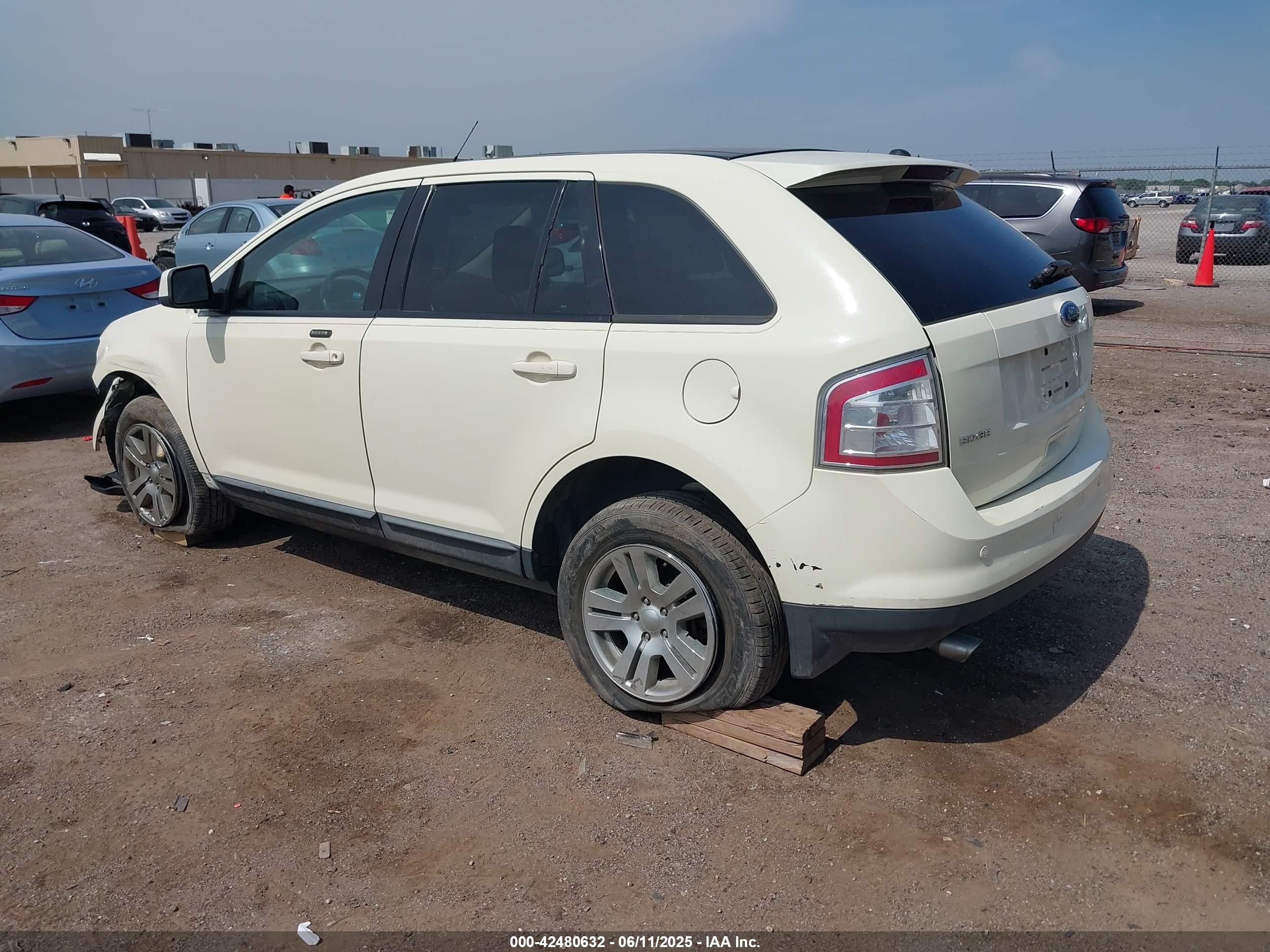 FORD EDGE image 3