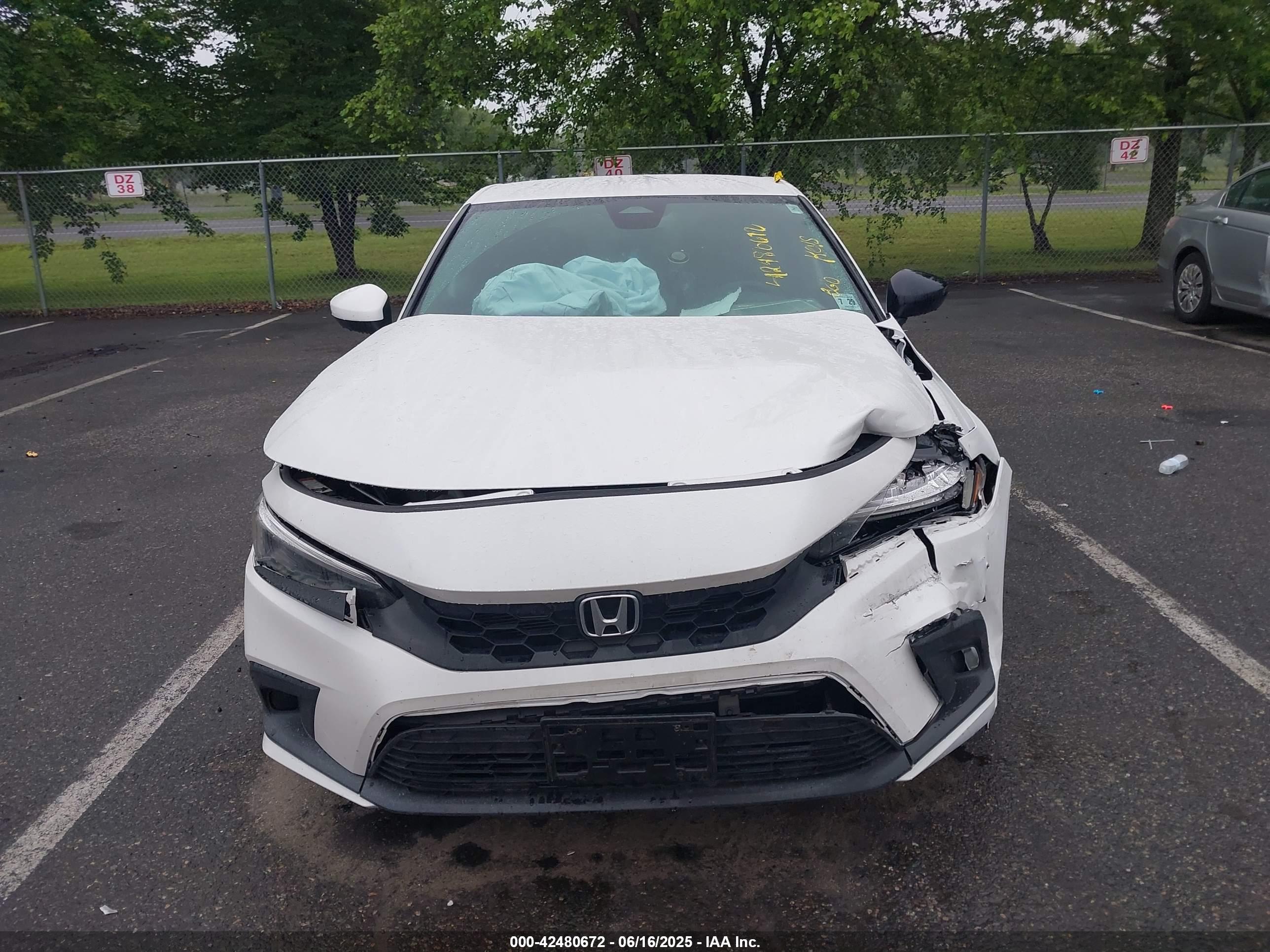 HONDA CIVIC image 6