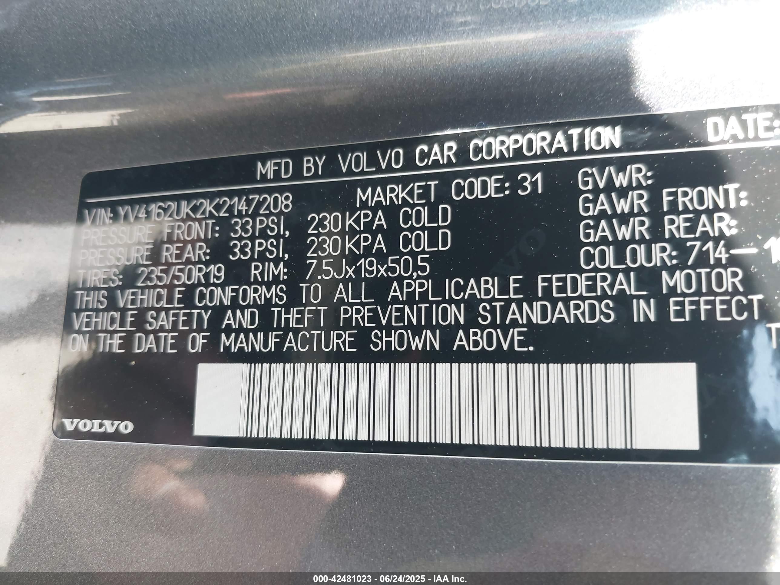 VOLVO XC40 image 9
