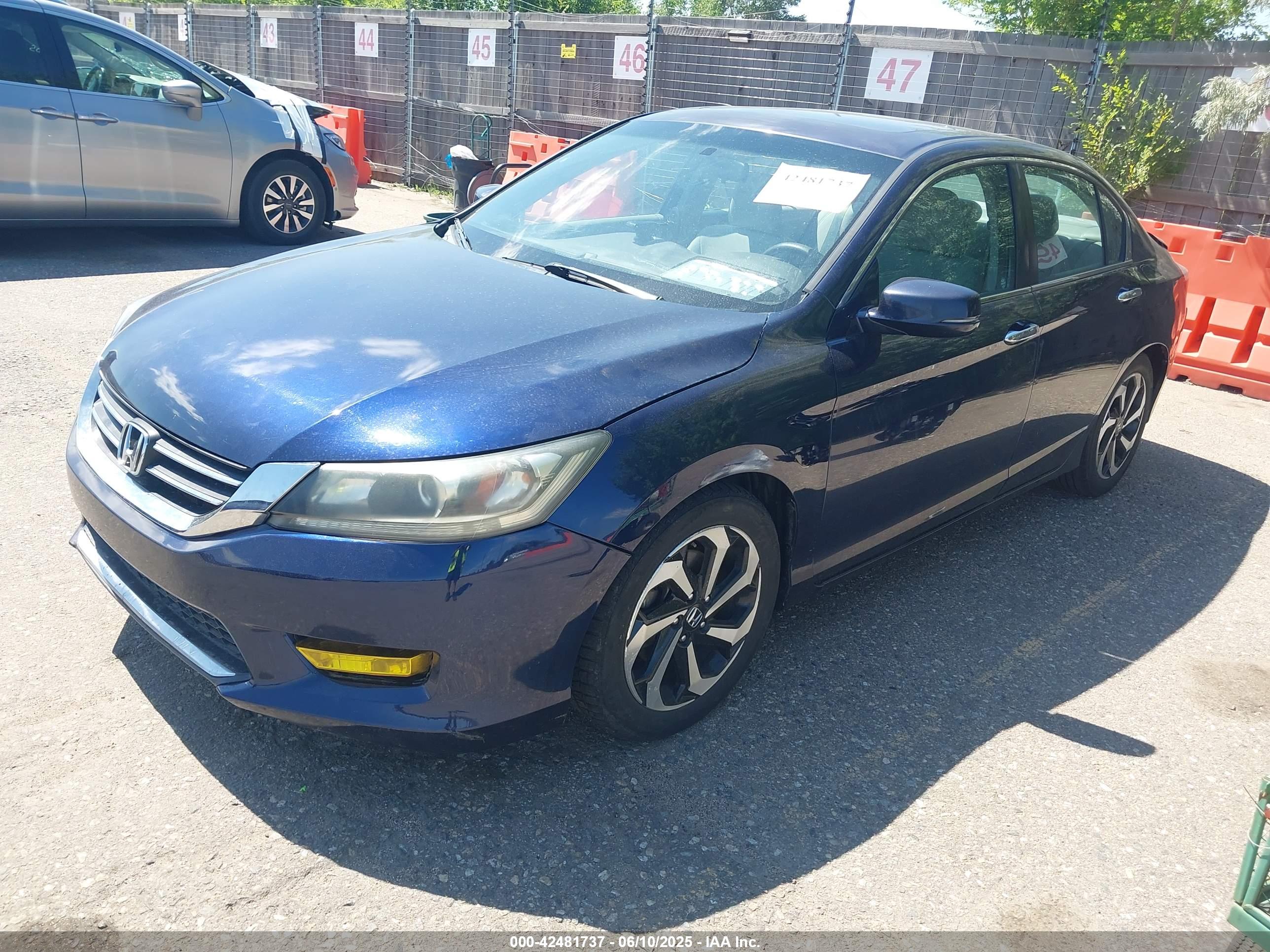HONDA ACCORD image 2