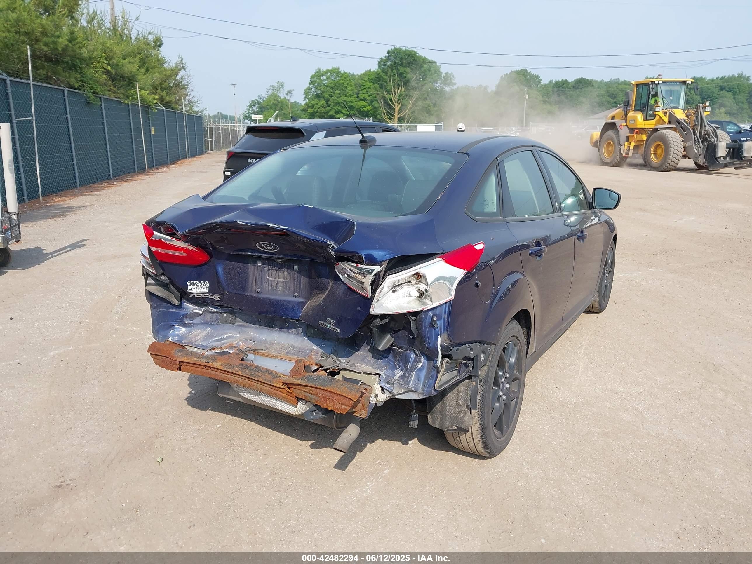 FORD FOCUS image 6