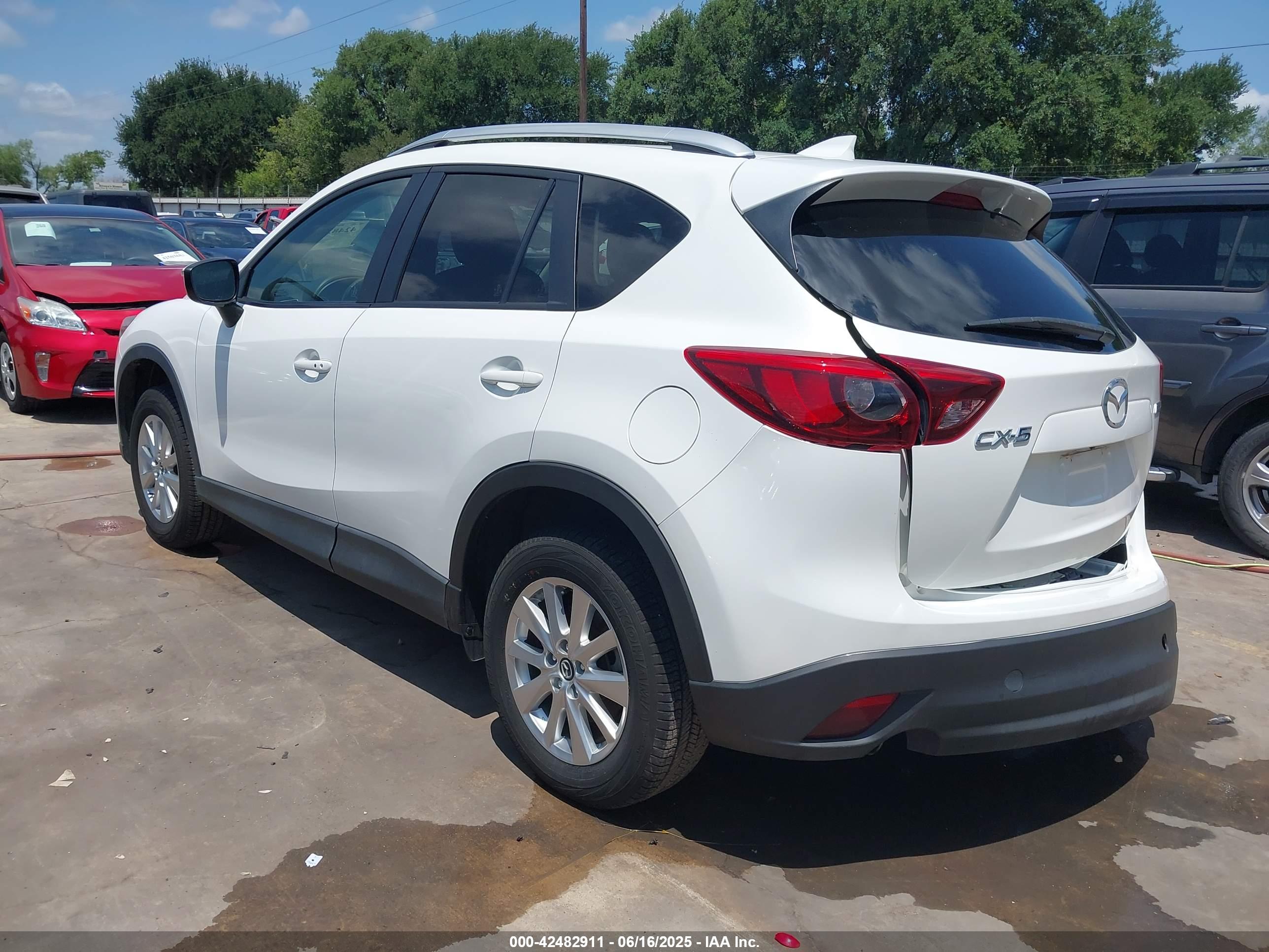MAZDA CX-5 image 3