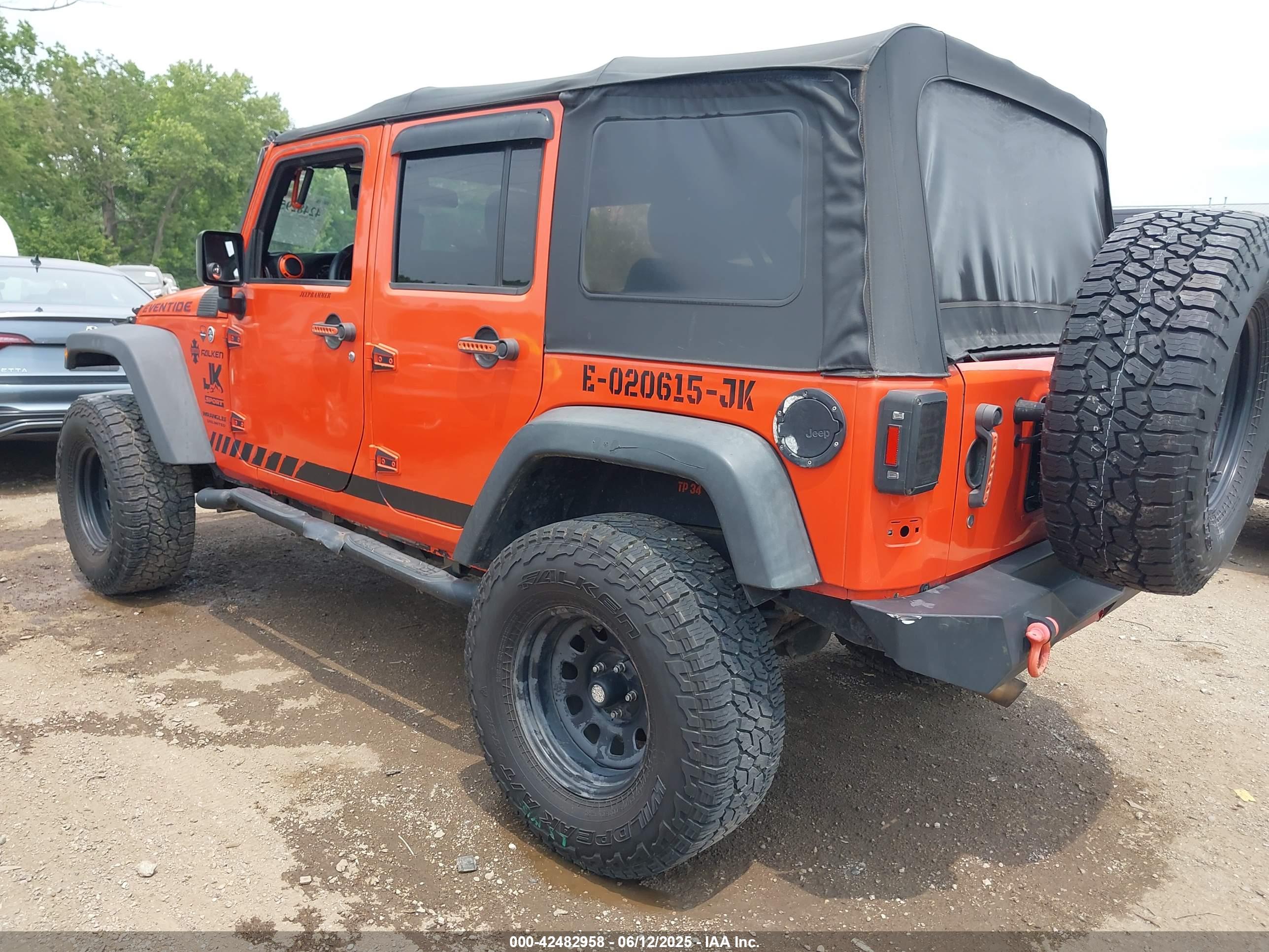 JEEP WRANGLER image 3