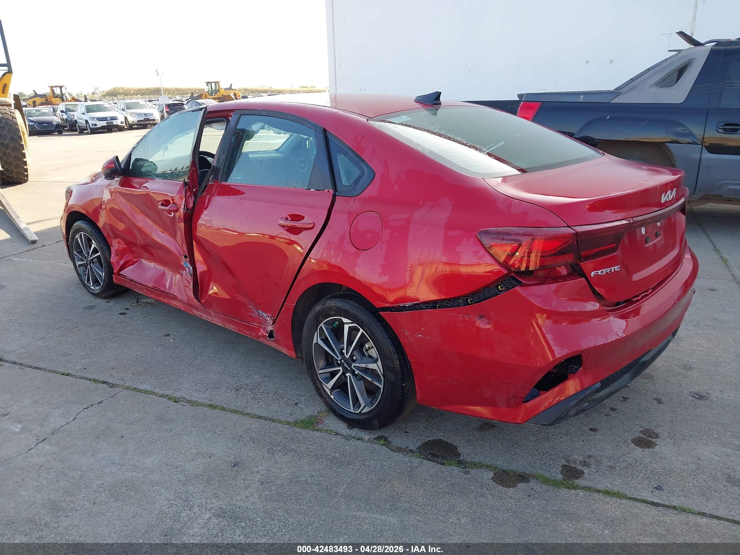 KIA FORTE image 3
